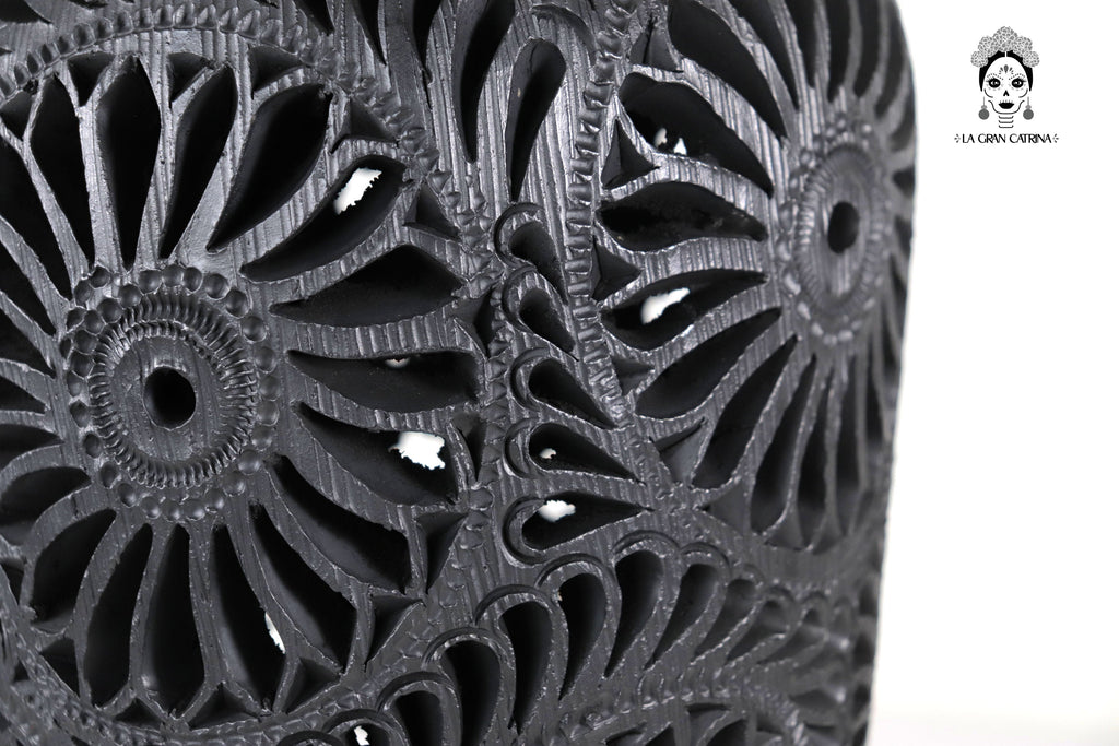 Vase "Fuego" Handcrafted Black Clay 17.3 in. Tere Oax