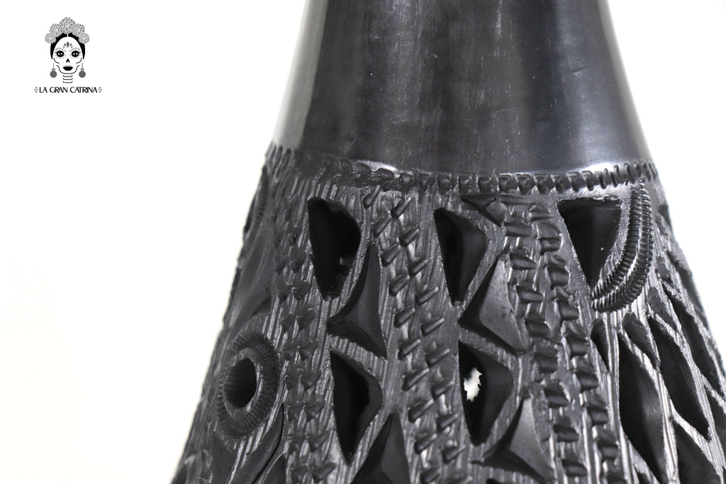 Vase "Río large" Handcrafted Black Clay 16.9 in. - in. Production Tere Oax