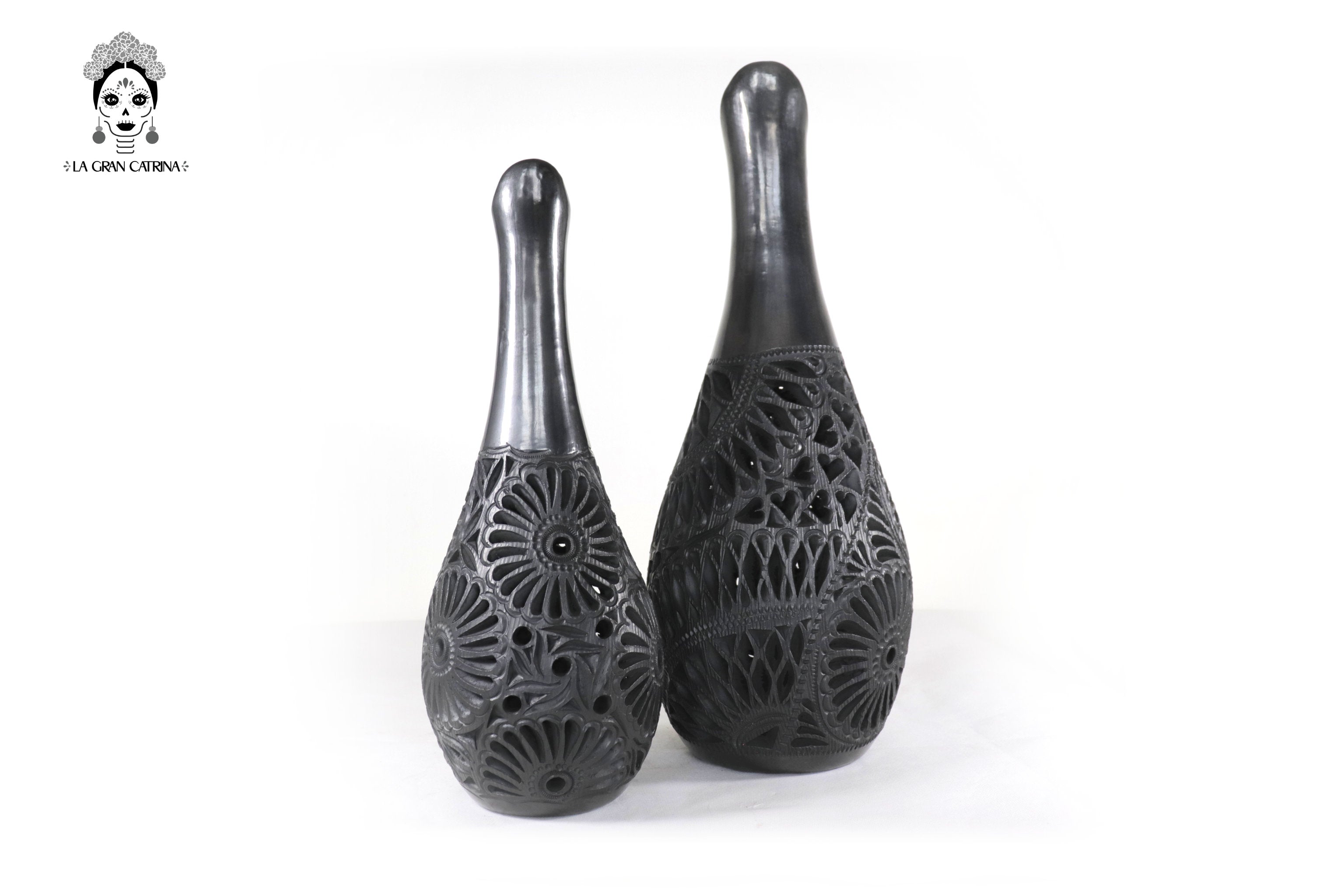 Collection Vases Río (Small and Large) Handcrafted Black Clay 16.9 in. - 14.1 in. - in. Production Tere Oax
