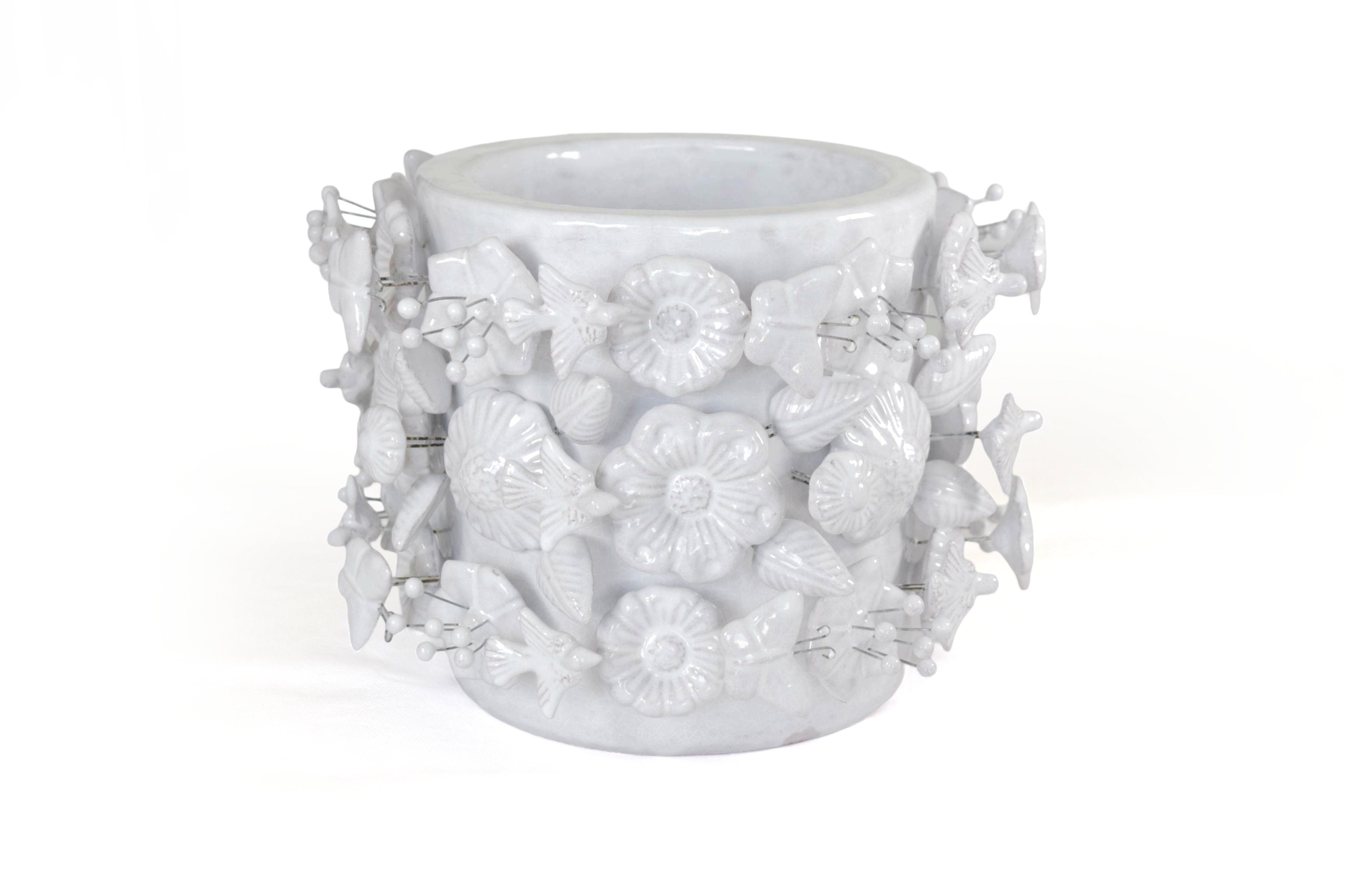 Planter with Flowers and butterflies white - Glazed Clay - 7.6 in. Tereri