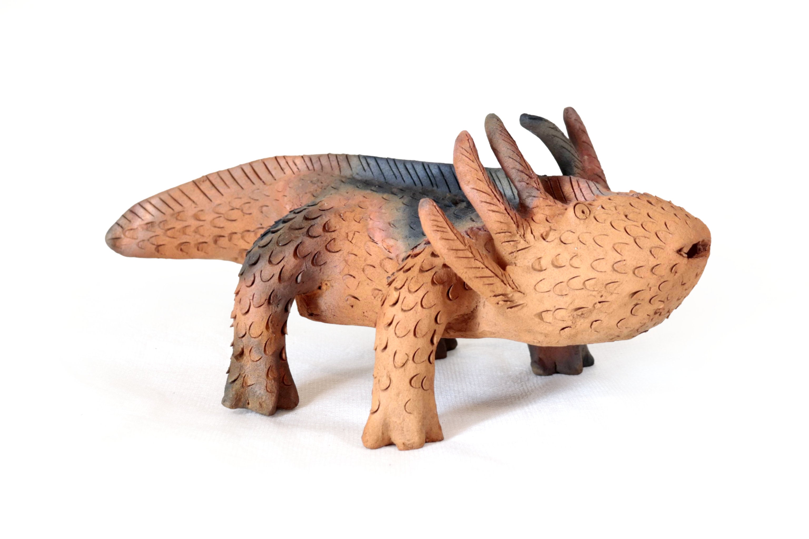 Axolotl of Natural Clay - 15.7 in. - in. Production Zipiajo