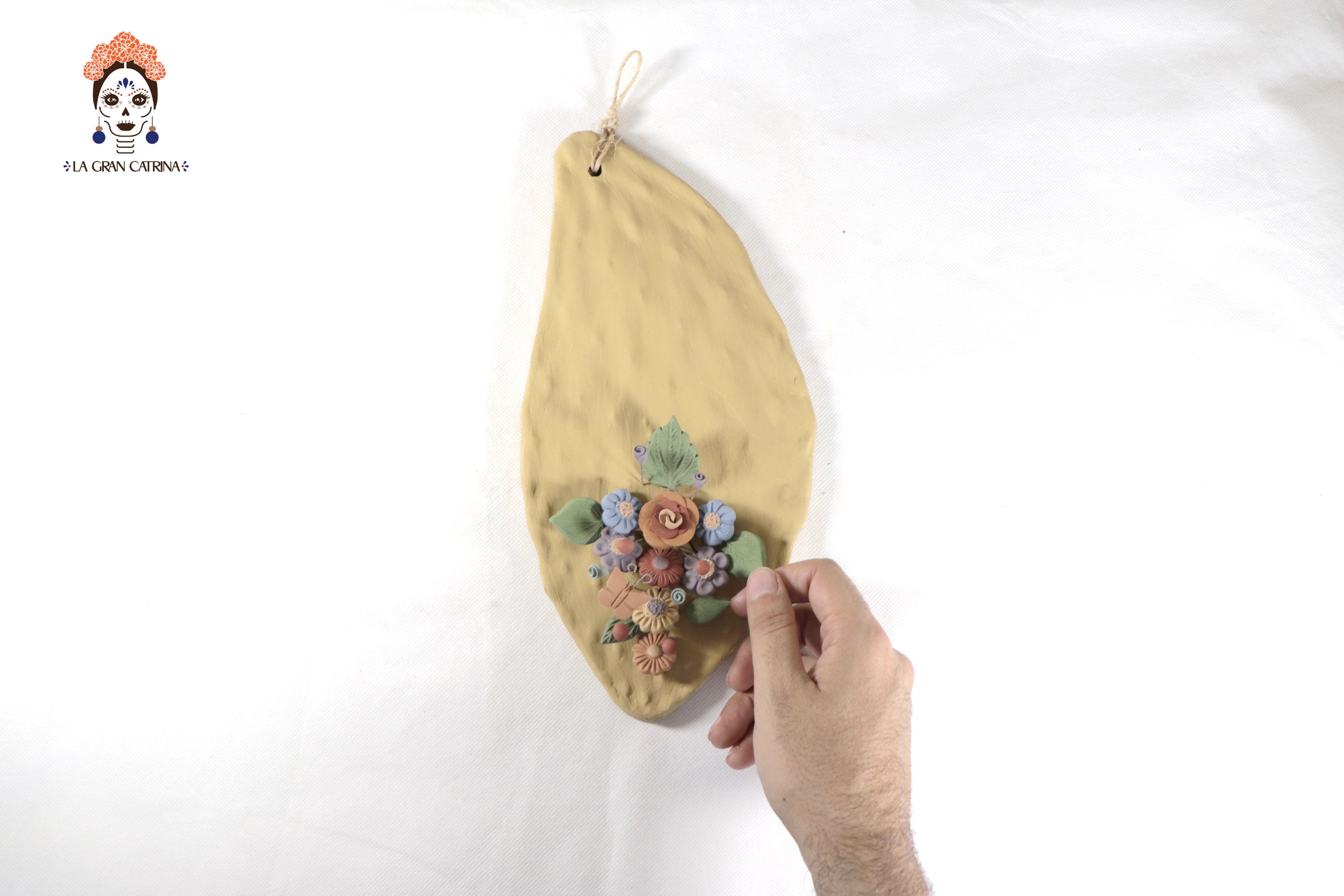 Handcrafted Prickly Pear Cactus with Flowers - Arte Mexicano for Wall - 10.8 in. Cecilio