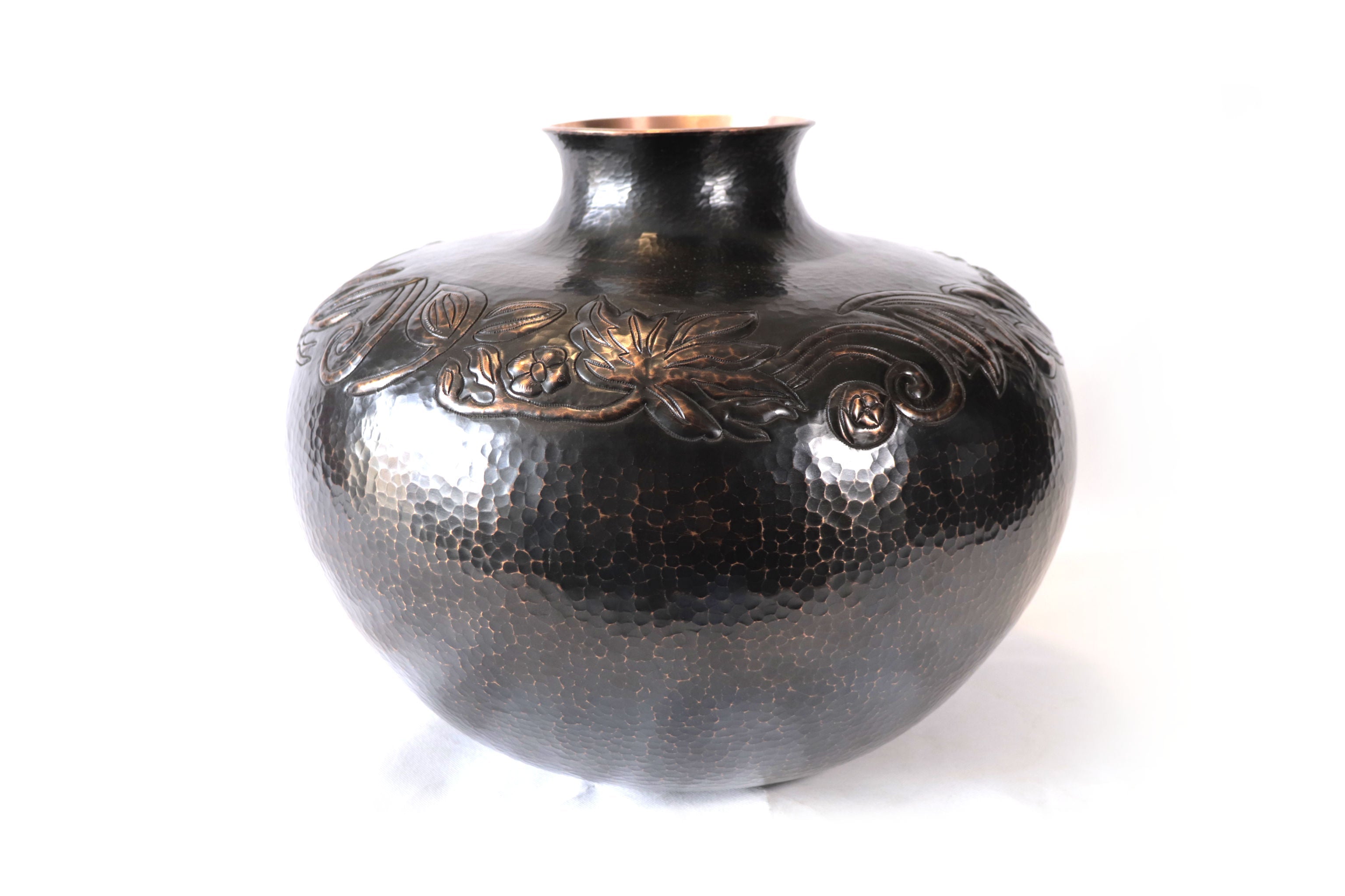 Vase of cobre terminado black - 18 in. Santa Clara del Cobre
