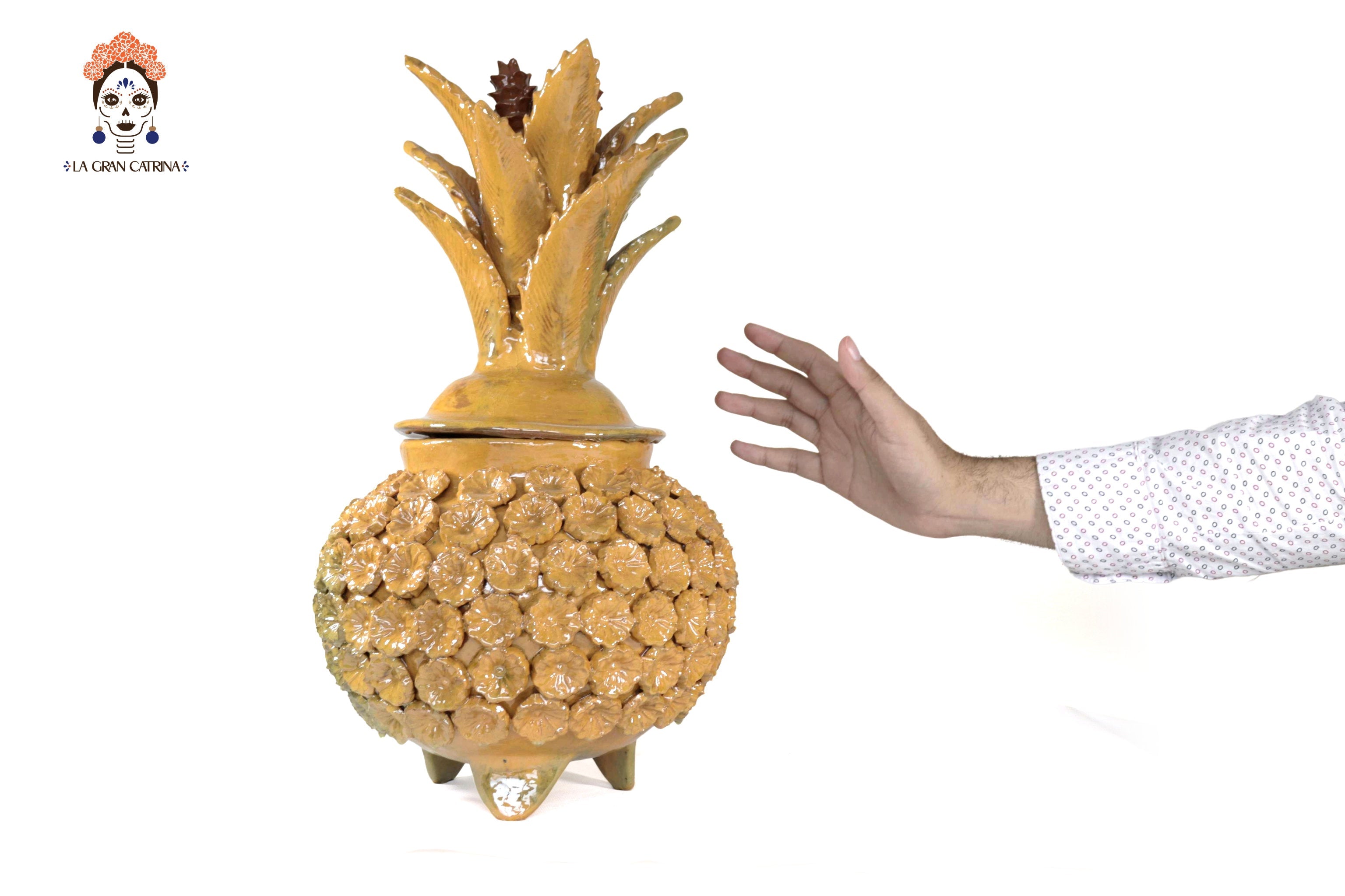 Michoacán Clay Pineapple - Yellow Flowers - Tangancícuaro - 18 in. Juan Gtz