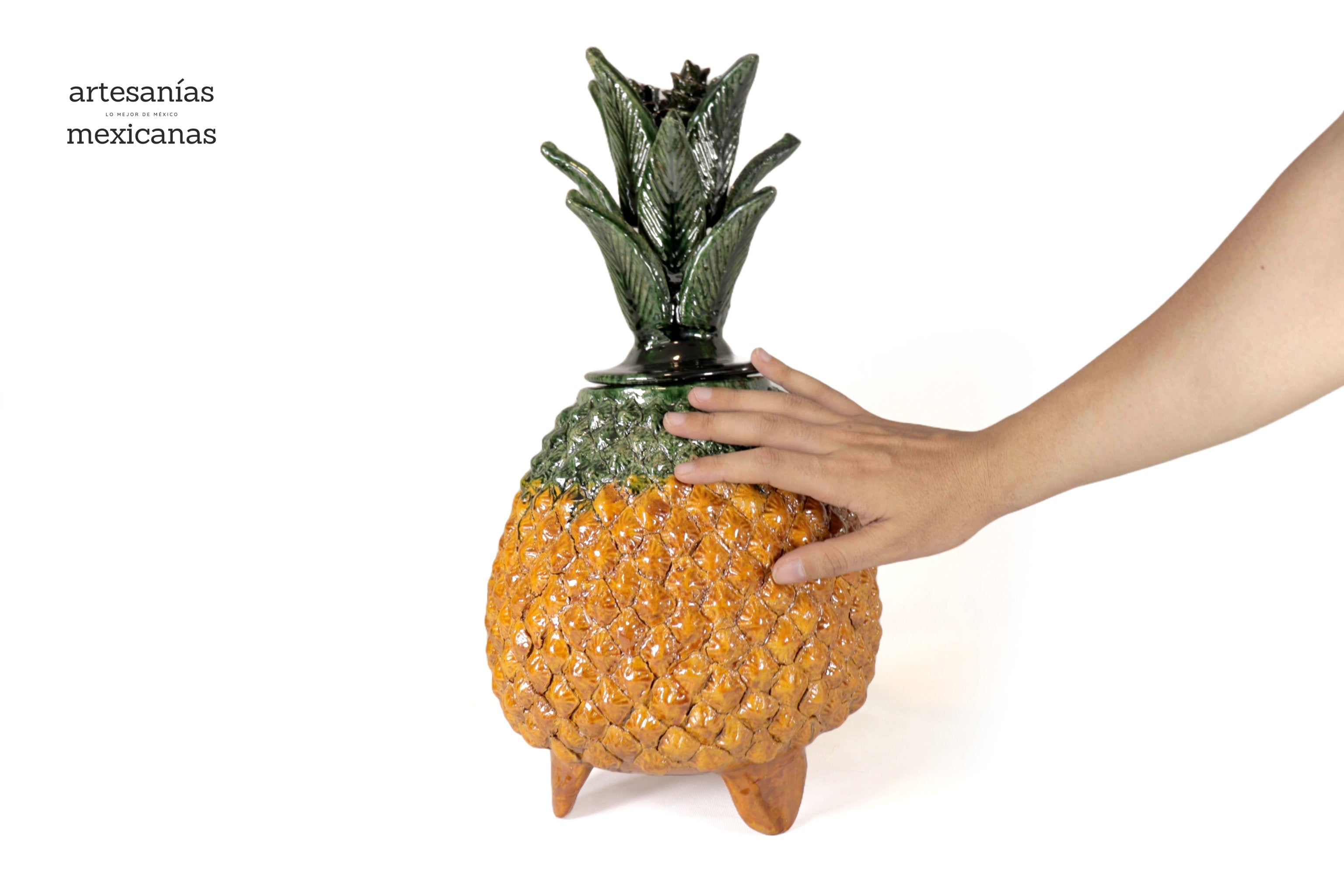 Michoacán Clay Pineapple - Pineapple natural - 18 in. Juan Gtz