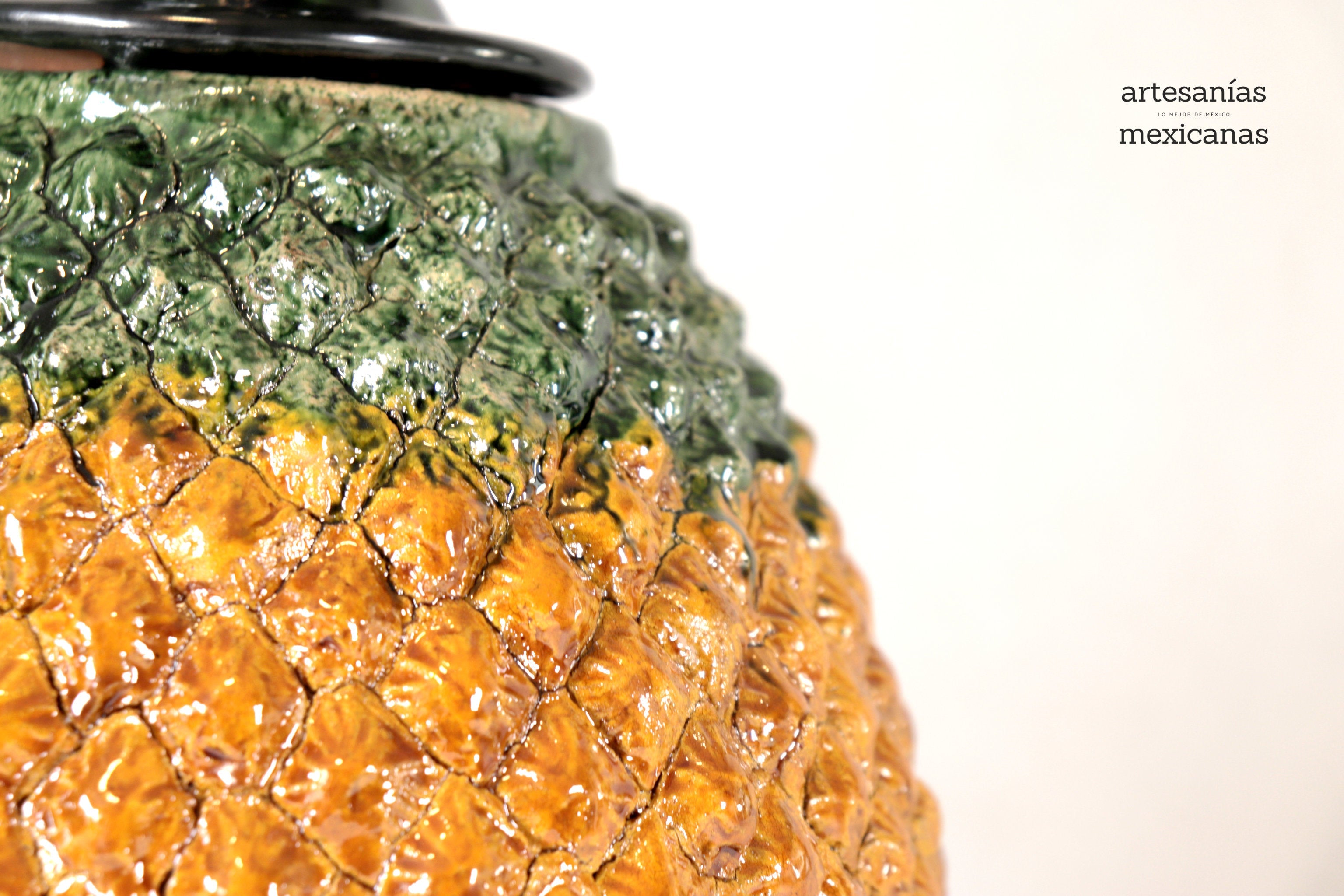 Michoacán Clay Pineapple - Pineapple natural - 18 in. Juan Gtz