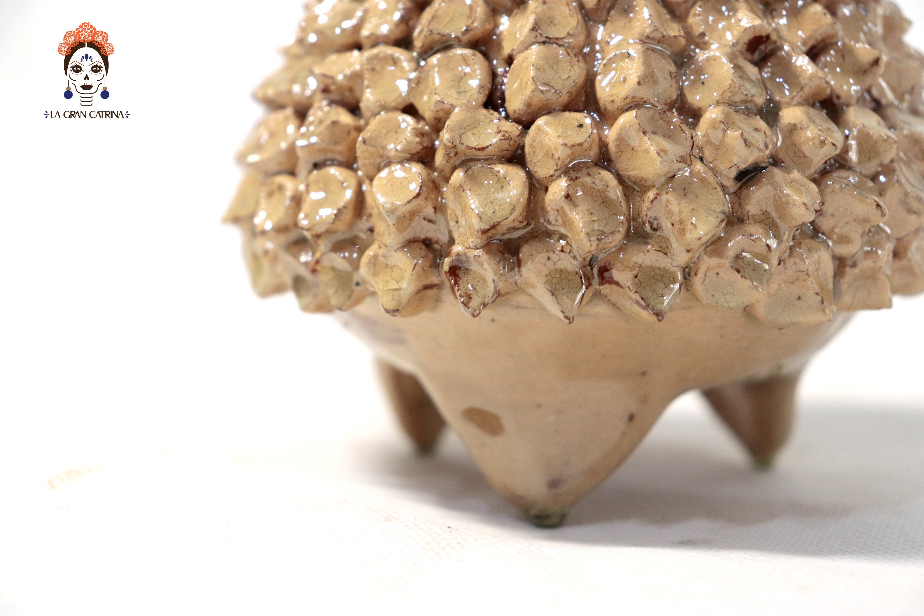 Beige Pineapple Glazed Clay - 7.7 in. Juan Gtz
