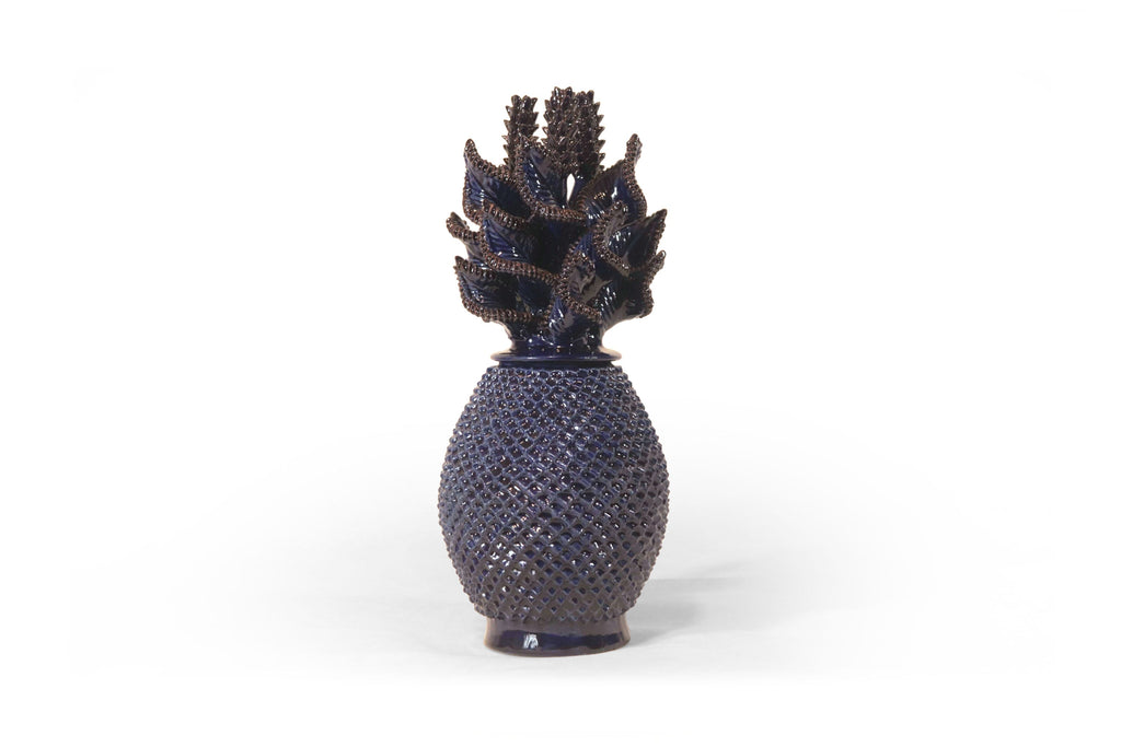 Blue Pineapple with Spikes with Leaves Curved - 15 in. Juan Gtz