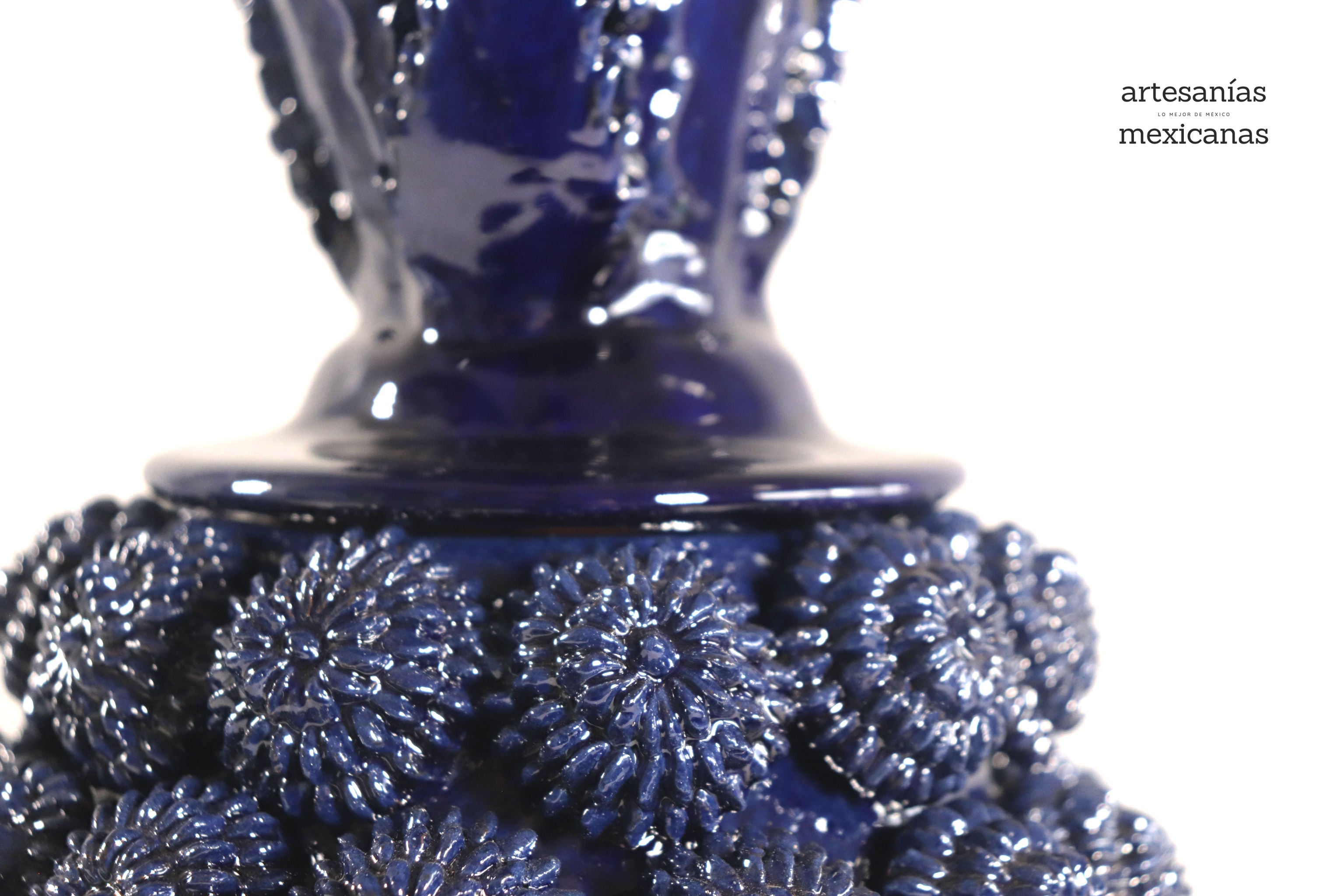 Pineapple of Pinklitos Bluees - 14.5 in. - Made to Order Juan Gtz