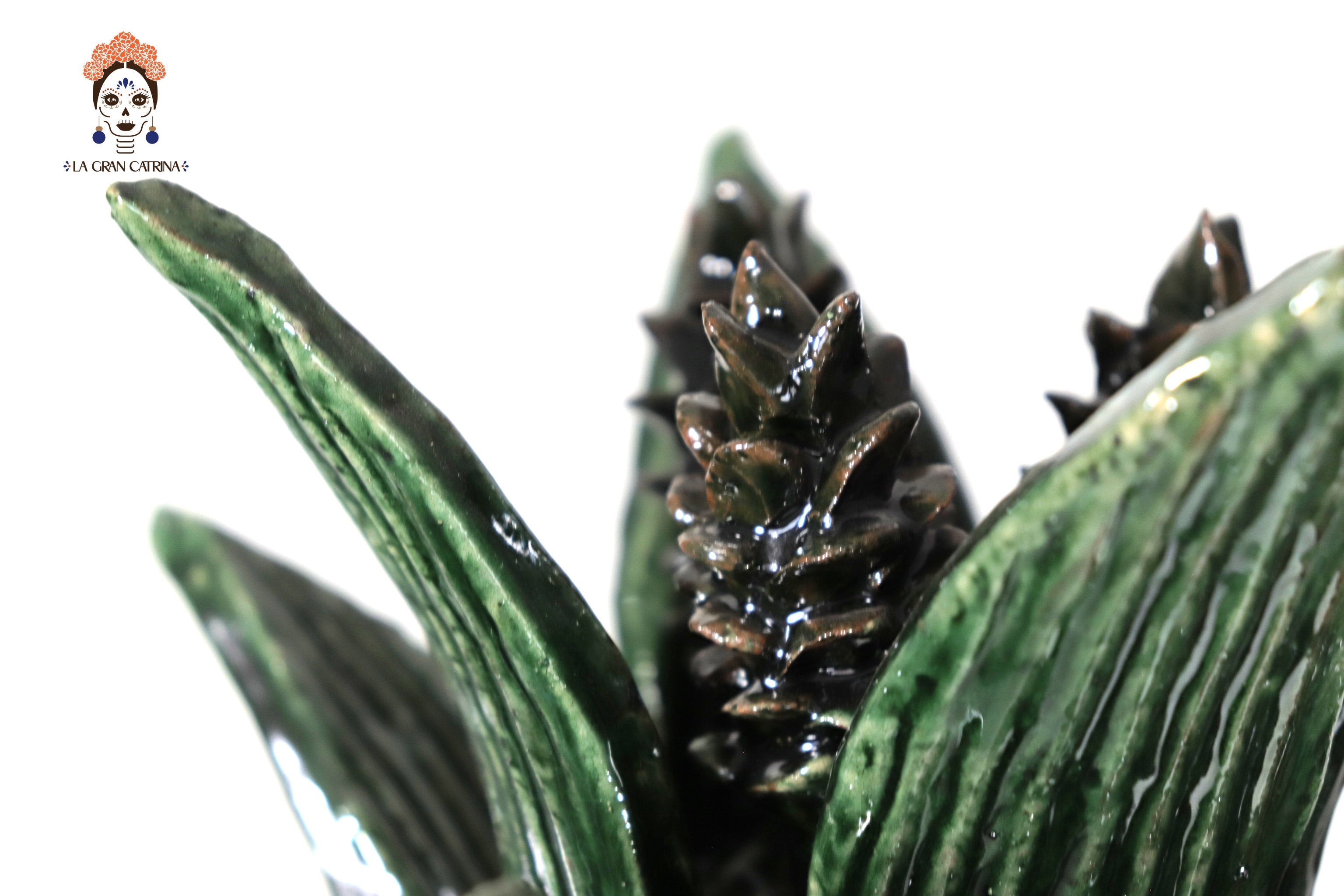 Michoacán Clay Pineapple - 26 in. - Petals Greens Juan Gtz