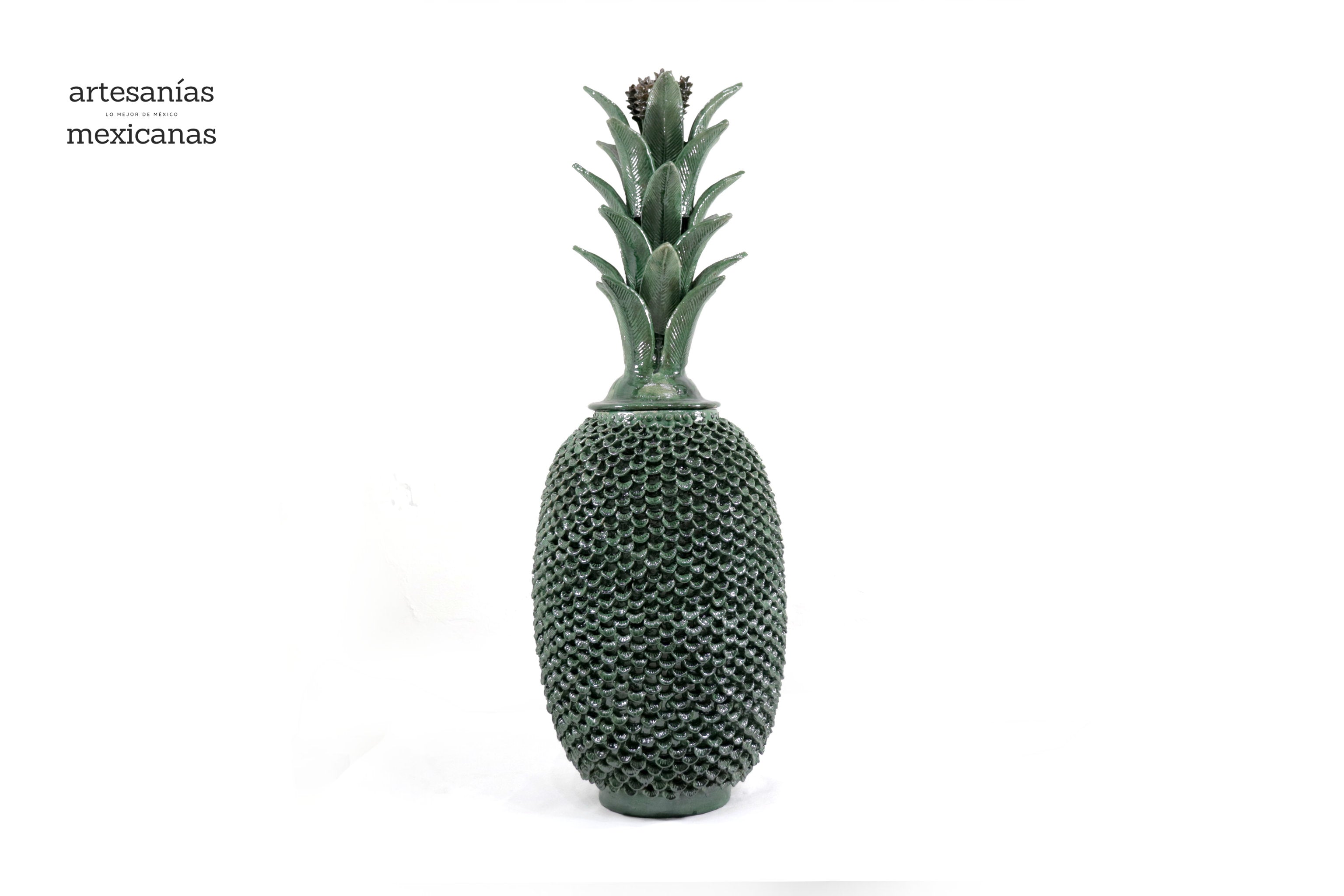 Green Pineapple with Petals - 36 in. Juan Gtz