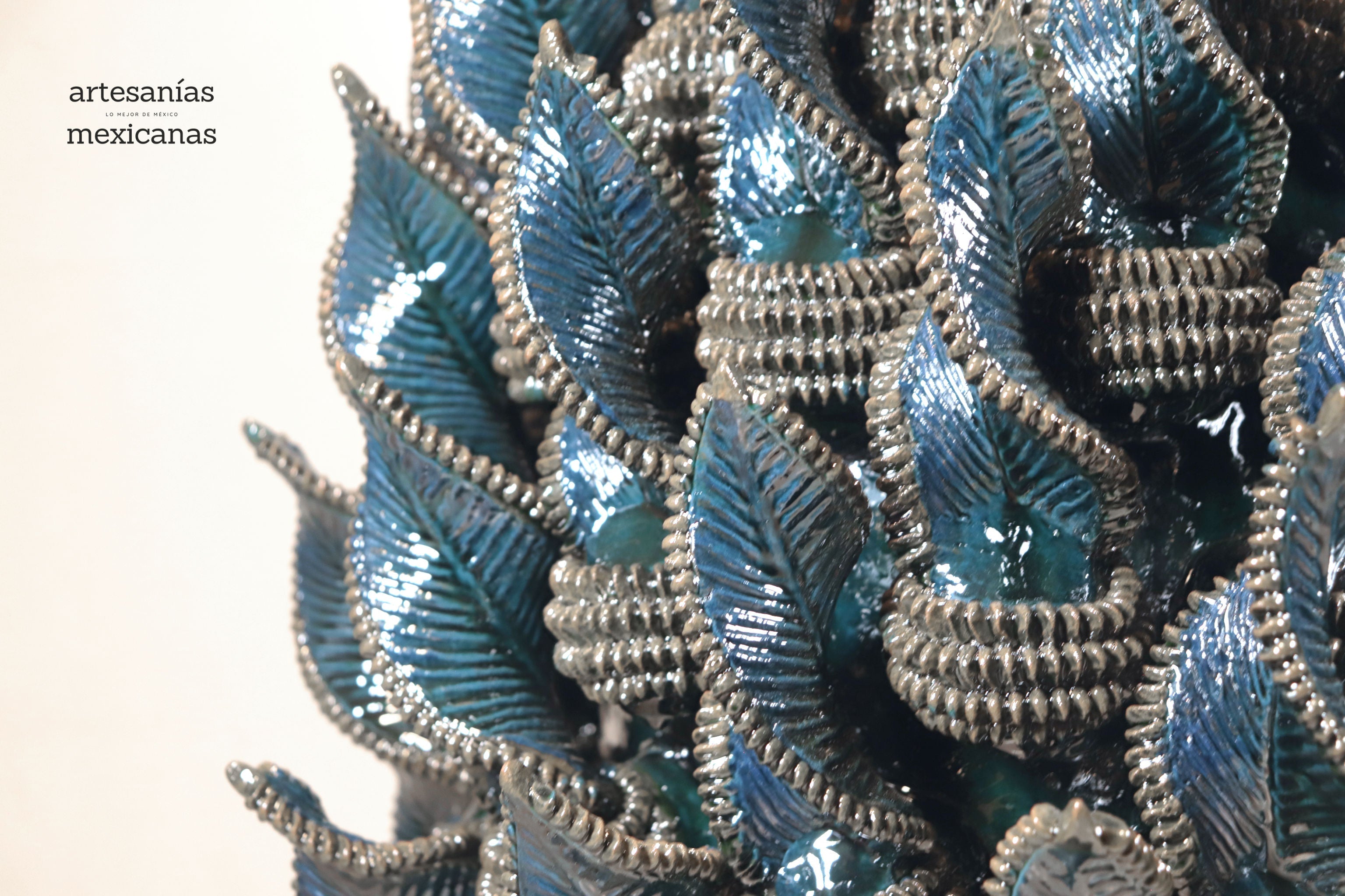 Michoacán Clay Pineapple - Alga Marina - Piece Contest - 36 in. Chema SJG