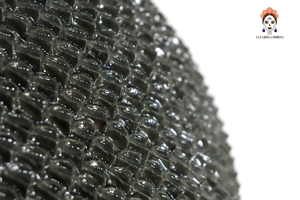 Green Pineapple with Spikes obscuro - 36 in. - Made to Order Juan Gtz