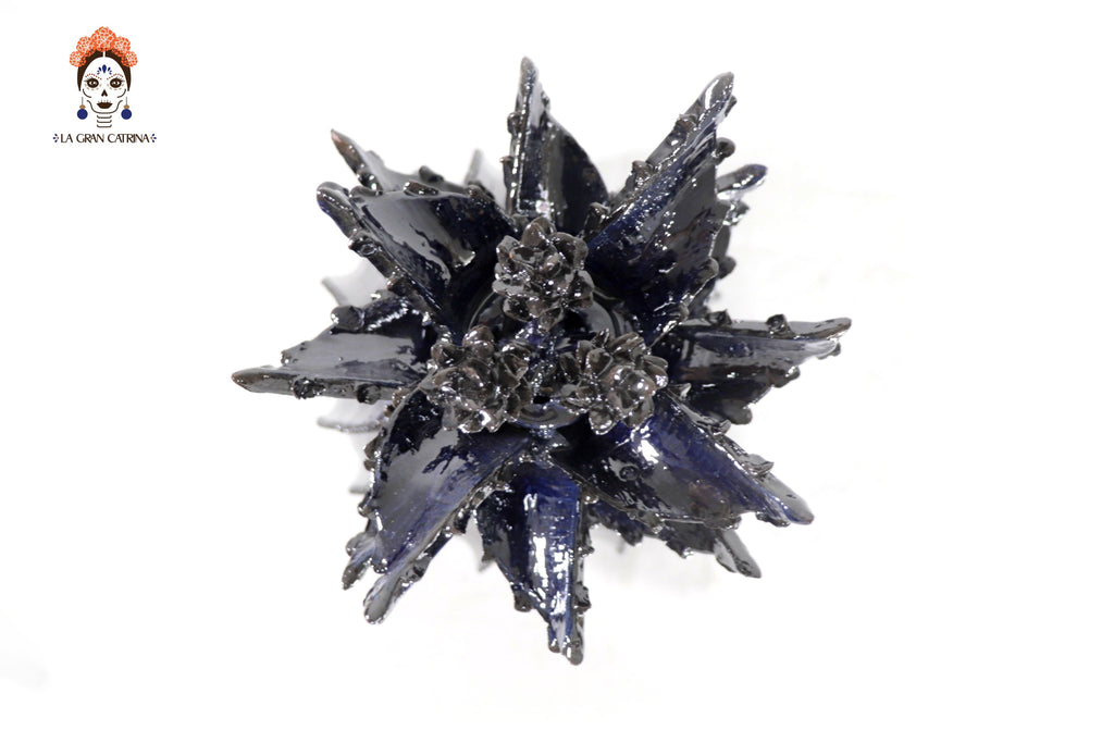 Blue Barrel Cactus Pineapple with Special Lid - 19.6 in. Juan Gtz