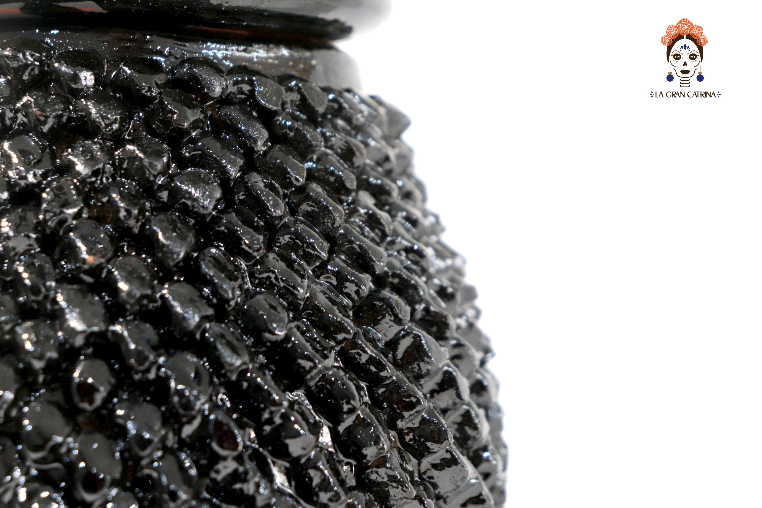 Michoacán Clay Pineapple - Spikes Black - 11 in. Juan Gtz