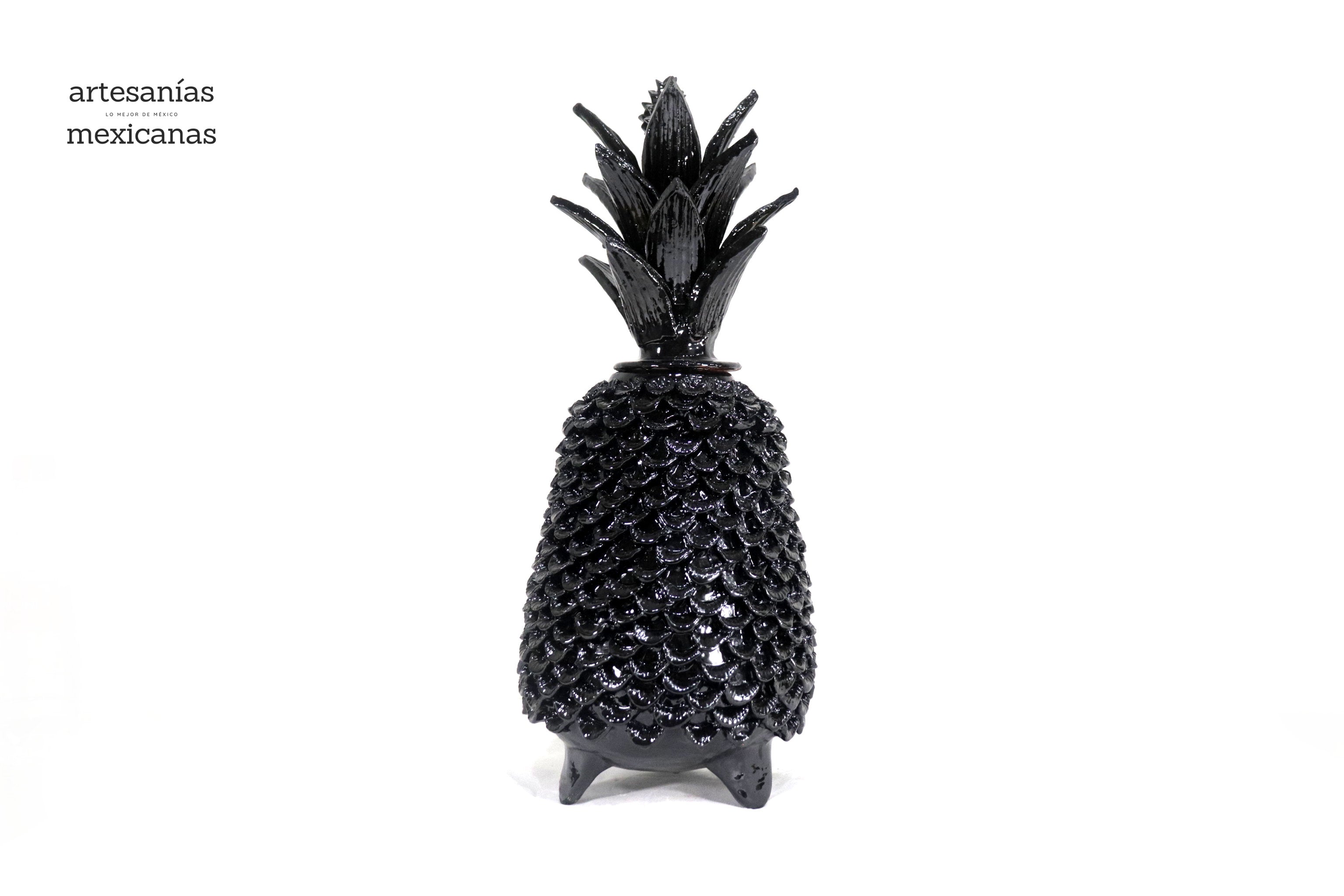 Michoacán Clay Pineapple - Papaya Black - 22 in. Juan Gtz