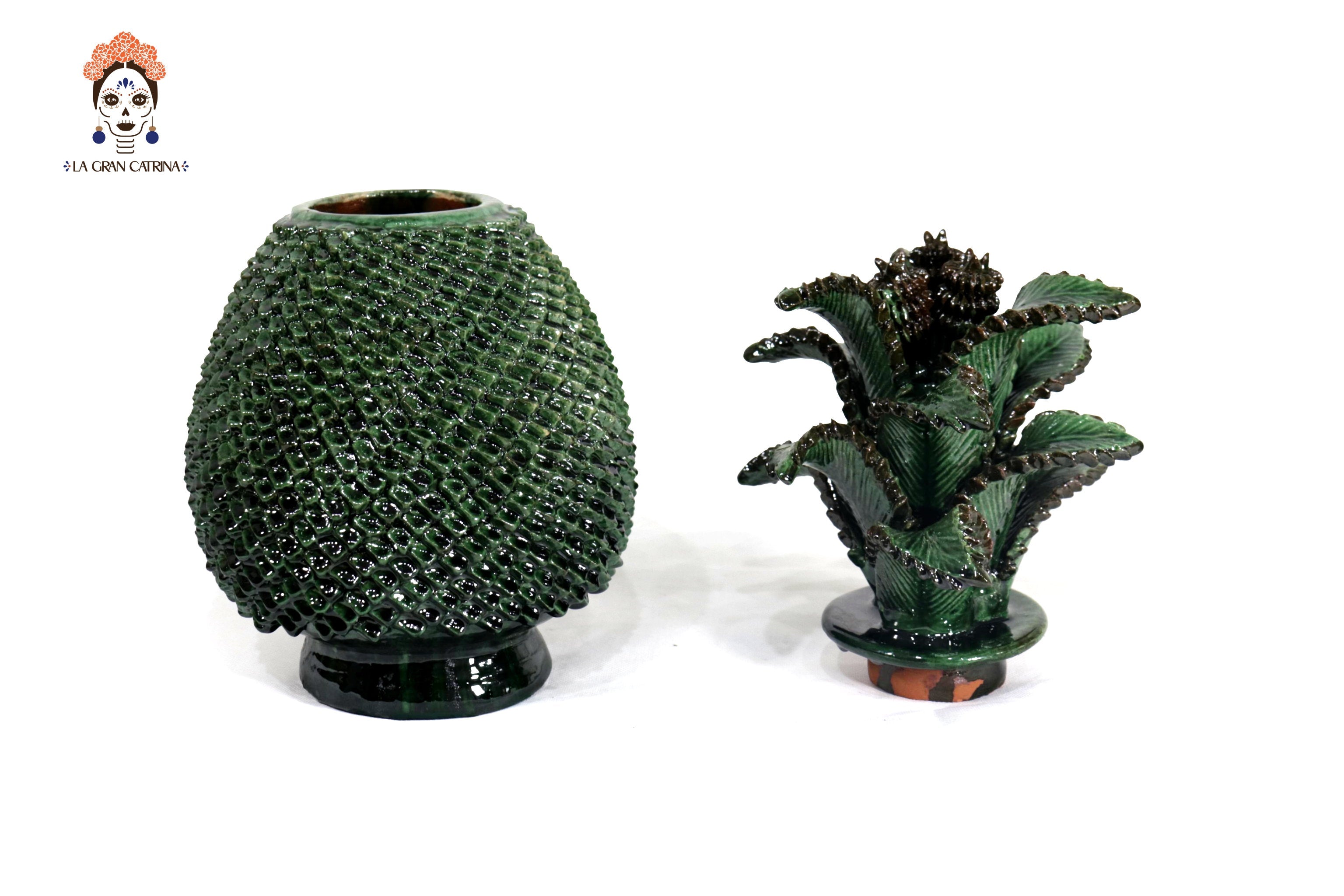 Green Pineapple with Spikes with Leaves Curved - 15 in. - Made to Order Juan Gtz