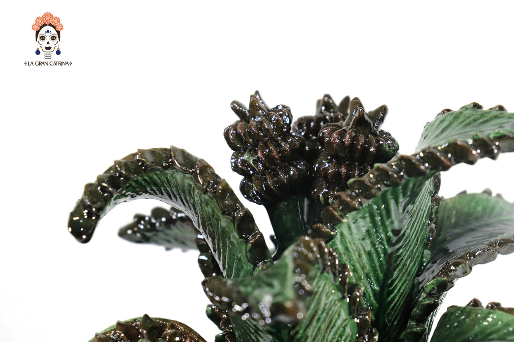 Green Pineapple with Spikes with Leaves Curved - 15 in. - Made to Order Juan Gtz