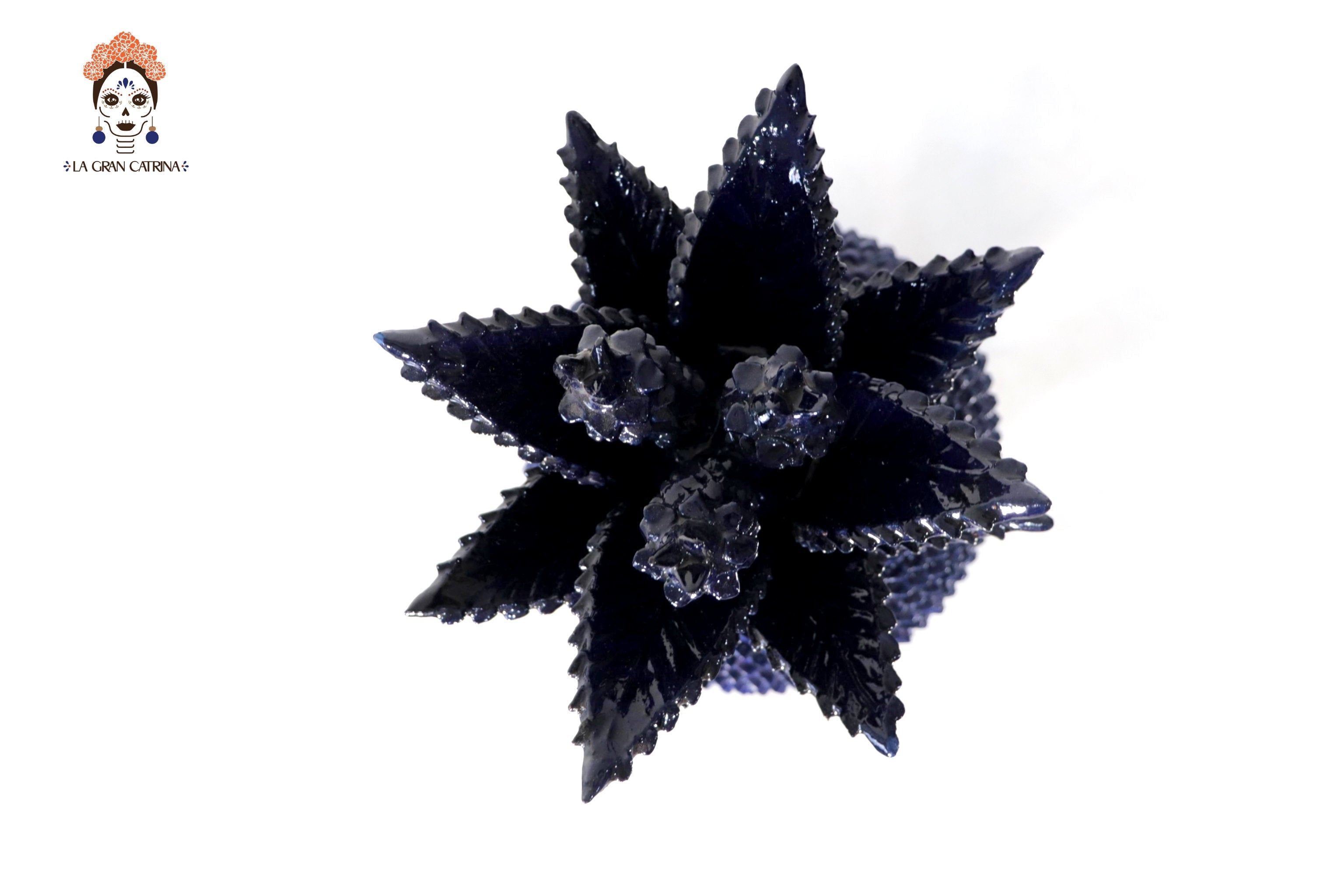 Michoacán Blue Pineapple with Base - 25.5 in. Juan Gtz