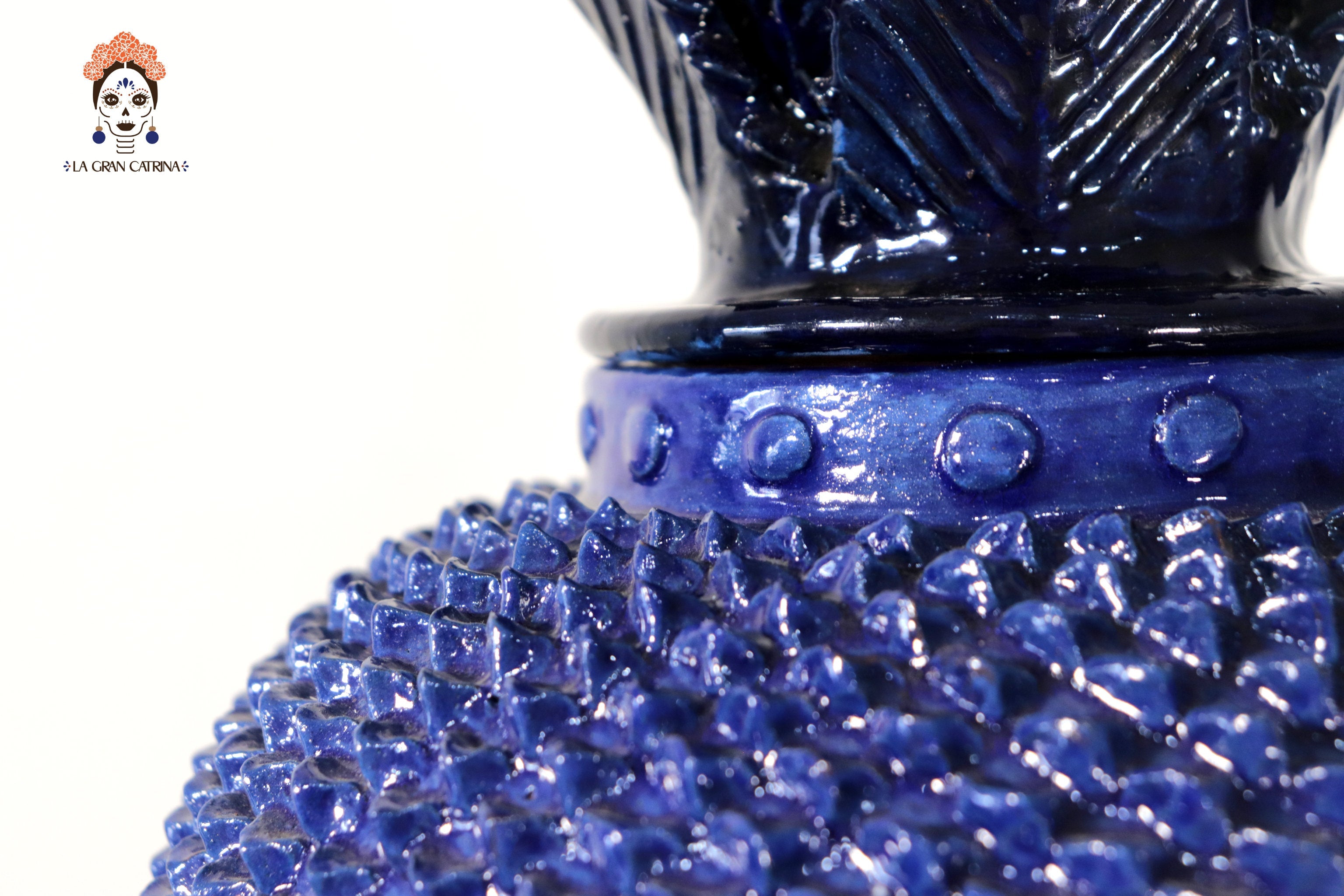 Michoacán Blue Pineapple with Base - 25.5 in. Juan Gtz