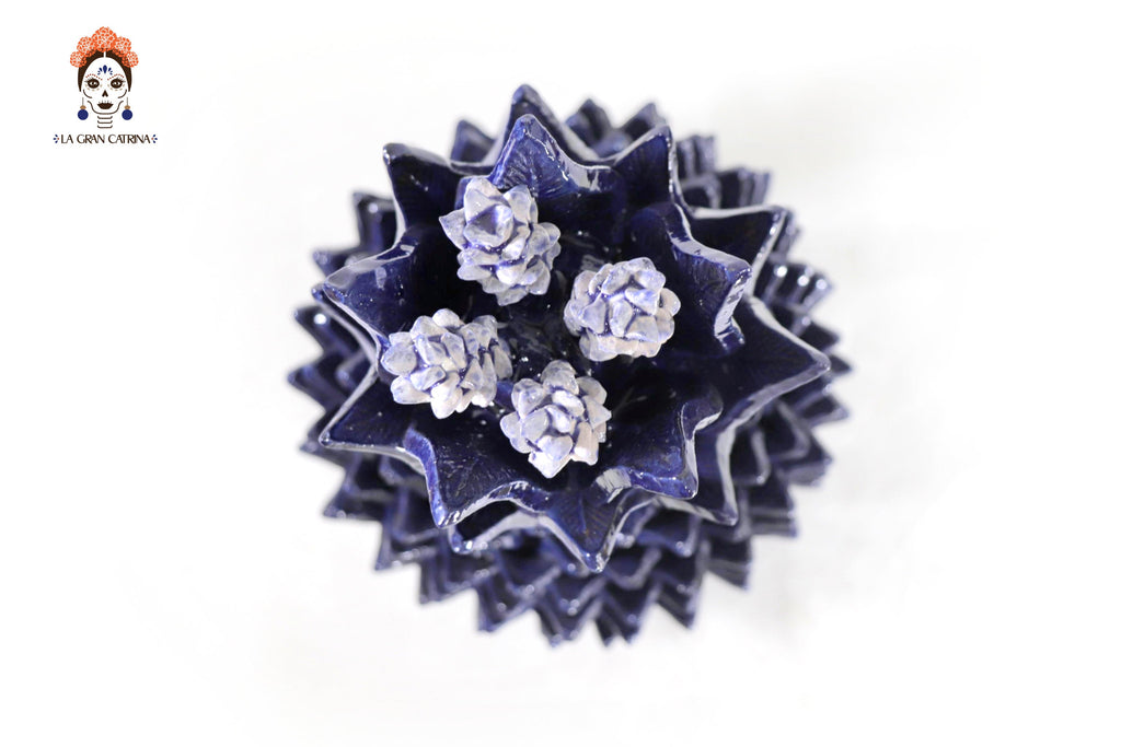 Blue Pineapple with Leaves of curved lid - 20 in. - Made to Order Juan Gtz
