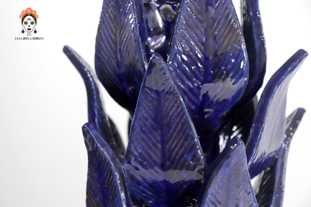 Blue Pineapple with Leaves of curved lid - 20 in. - Made to Order Juan Gtz