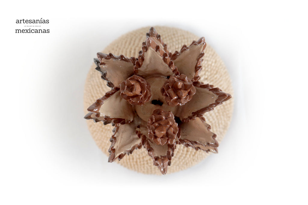 Michoacán Clay Pineapple - Beige with spikes - 19 in. - in. Production Juan Gtz