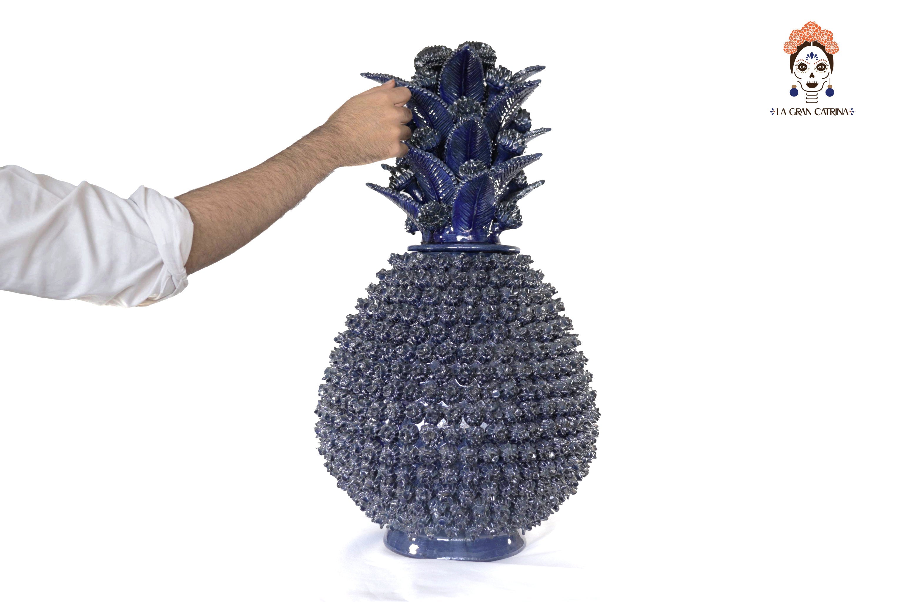 Michoacán Clay Pineapple - Blue Contest with Small Flowers - 27.1 in. Celia SJG