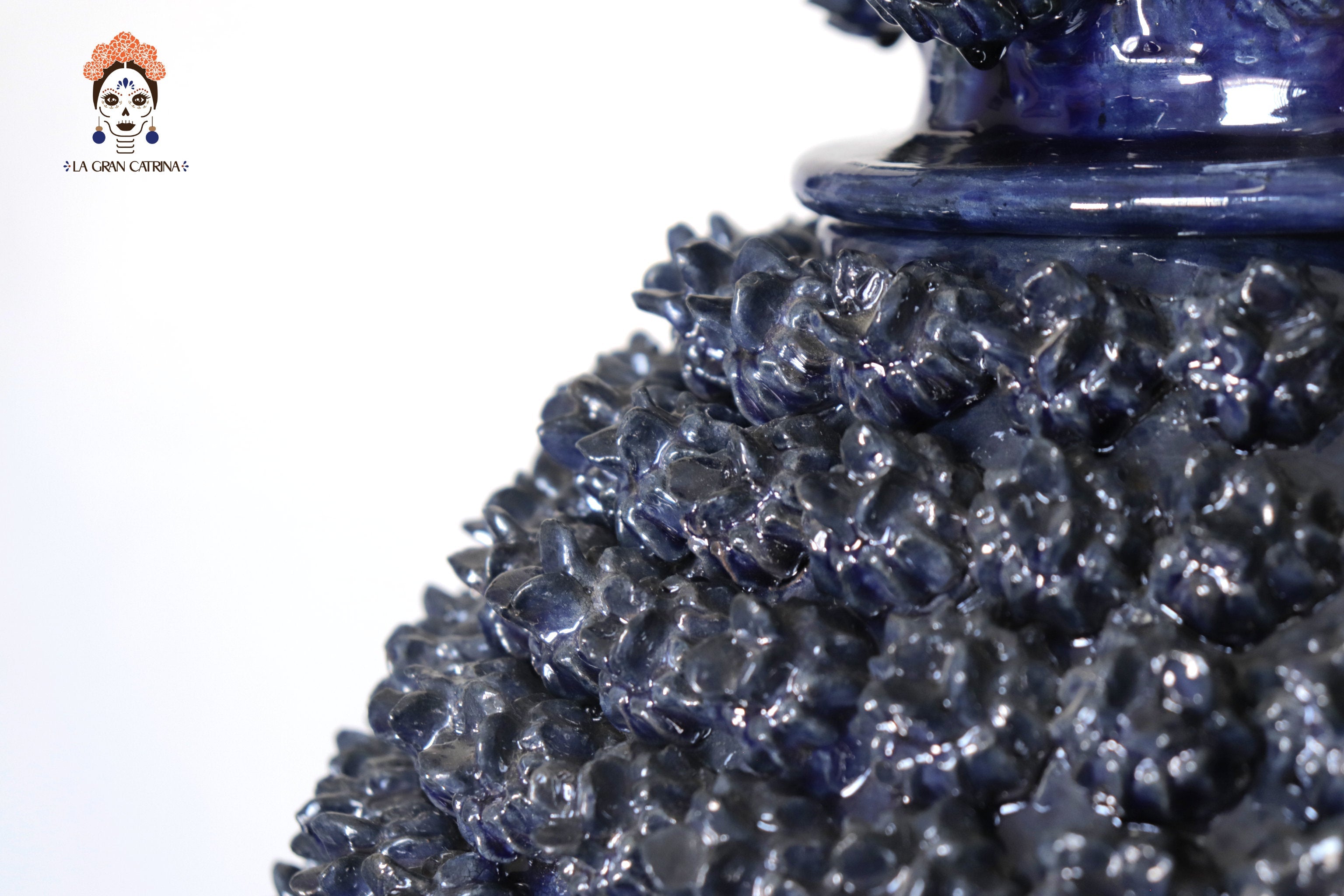 Michoacán Clay Pineapple - Blue Contest with Small Flowers - 27.1 in. Celia SJG