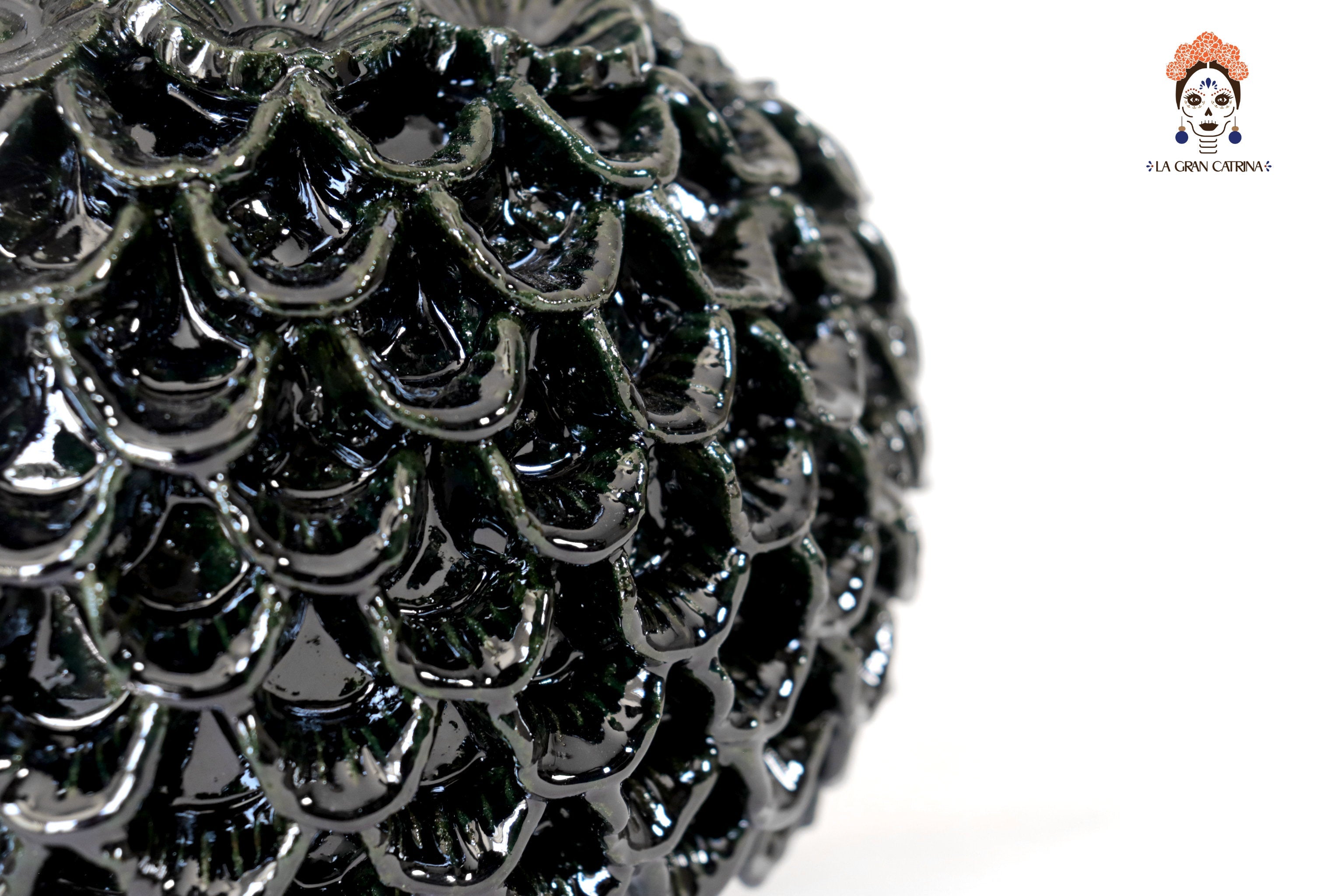 Michoacán Clay Pineapple - Petals and flowers Black - 13 in. - Made to Order Juan Gtz