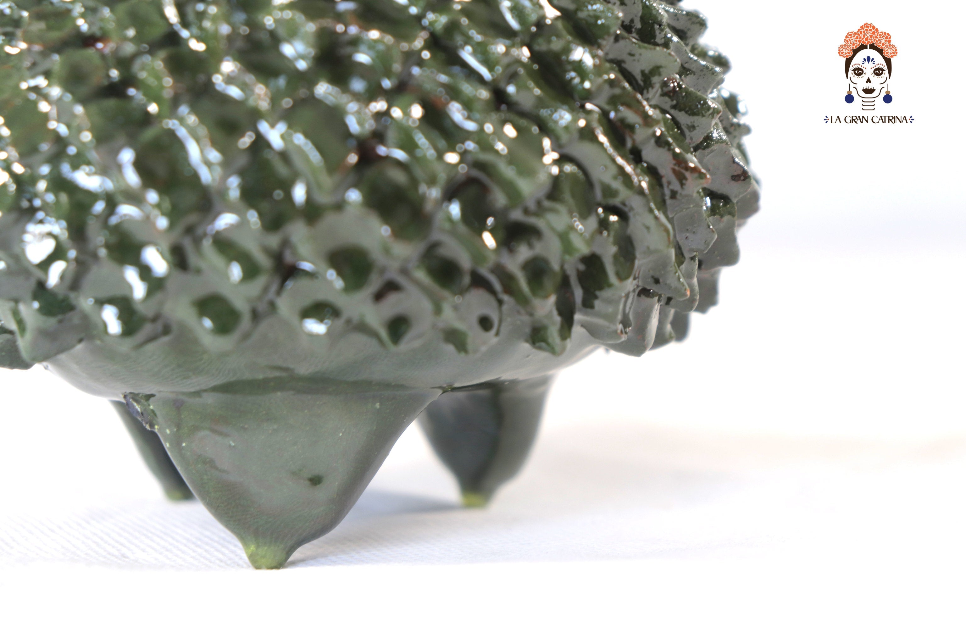 Glazed Clay Pineapple - Spikes Green - 7.7 in. Juan Gtz