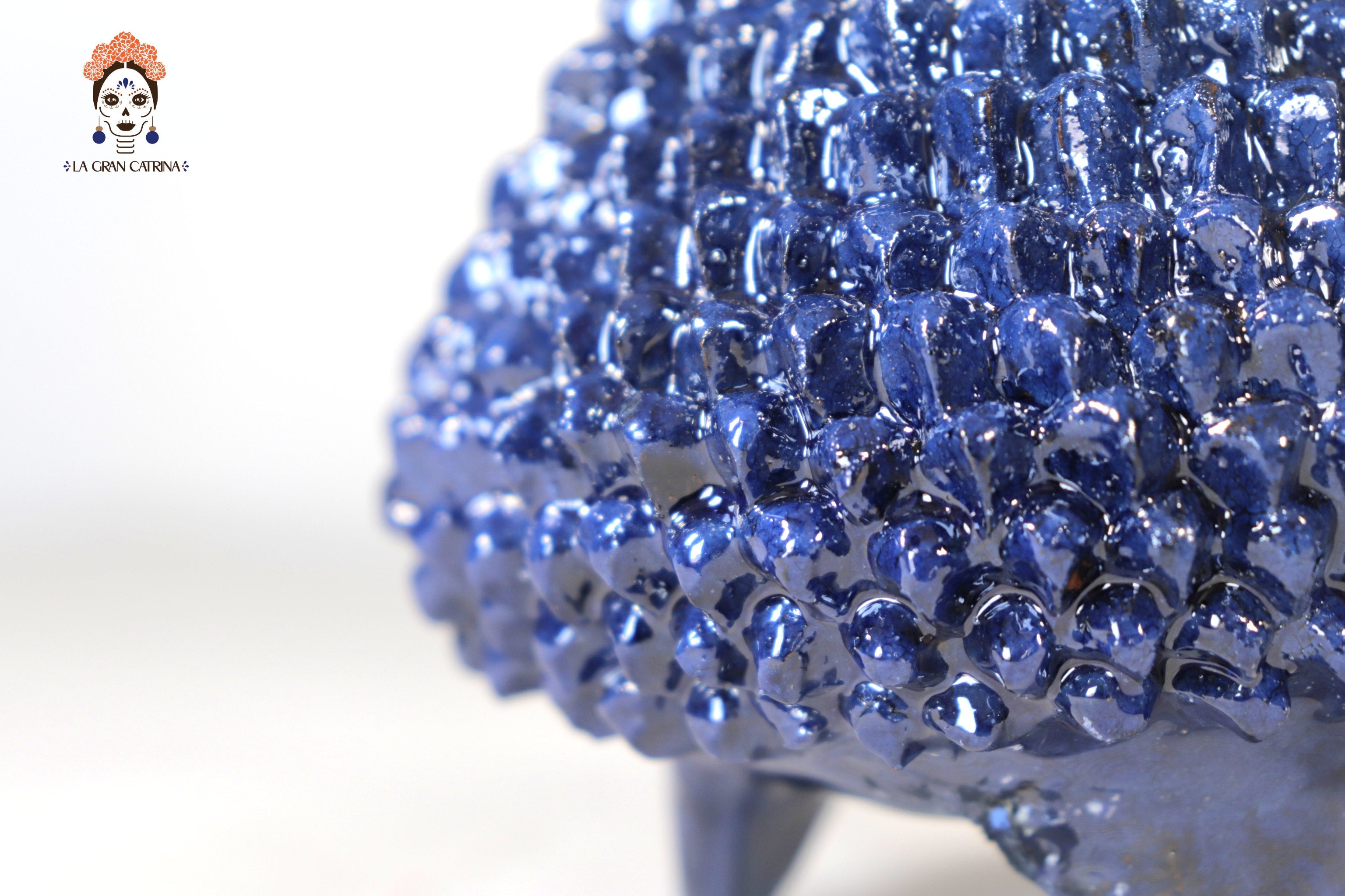 Michoacán Clay Pineapple - Spikes Blue - 7.7 in. Juan Gtz