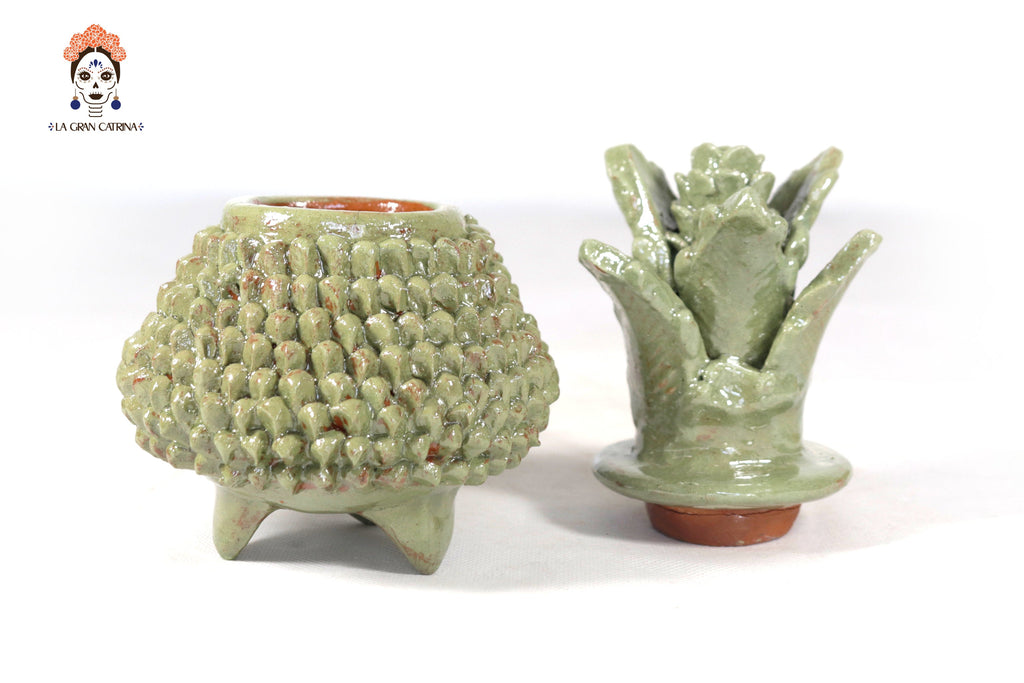Glazed Clay Pineapple - Brick Pattern Green olive - 7.7 in. Juan Gtz