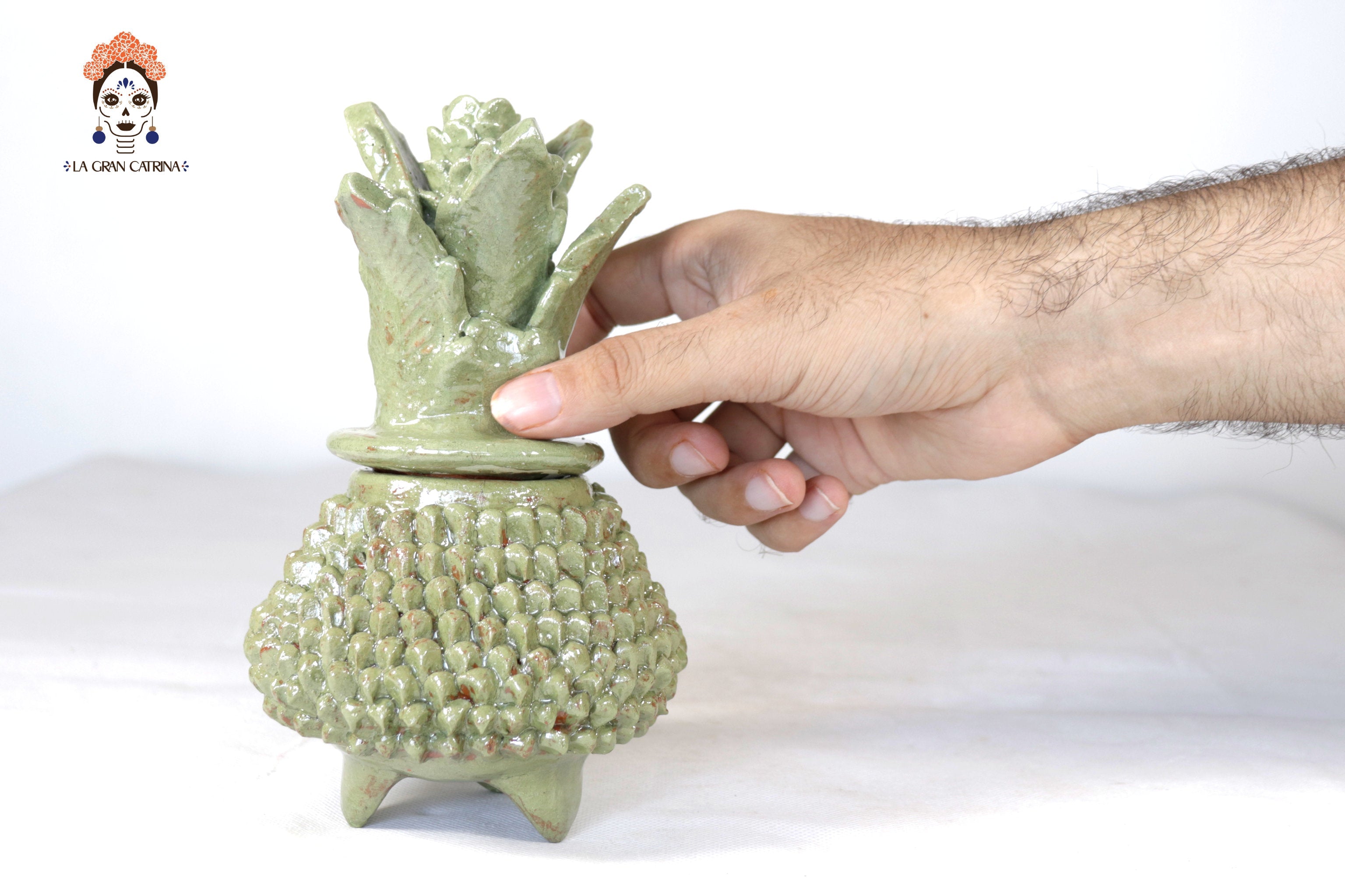 Glazed Clay Pineapple - Brick Pattern Green olive - 7.7 in. Juan Gtz