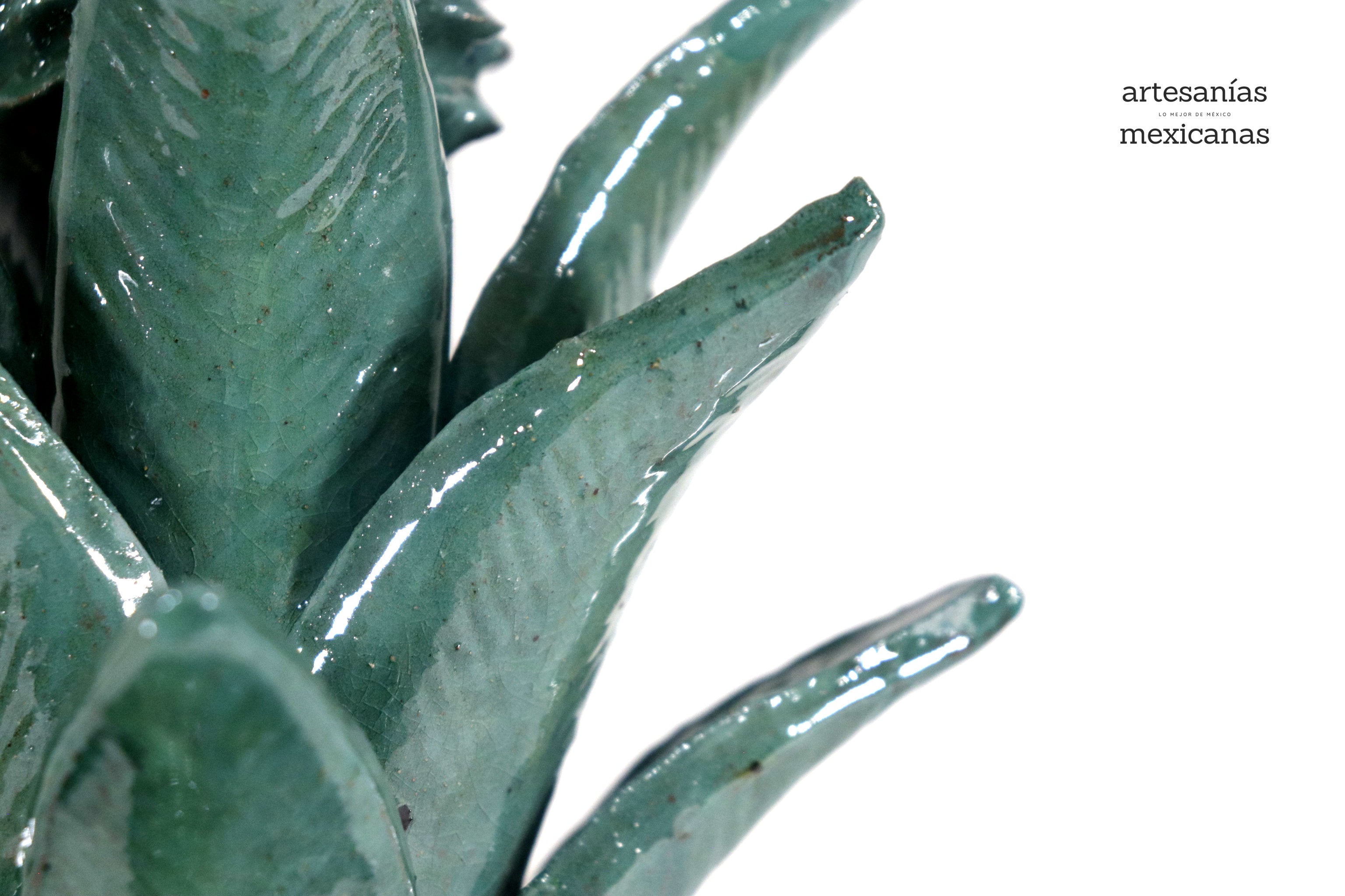 Michoacán Clay Pineapple - Turquoise with Spikes - 13 in. Juan Gtz