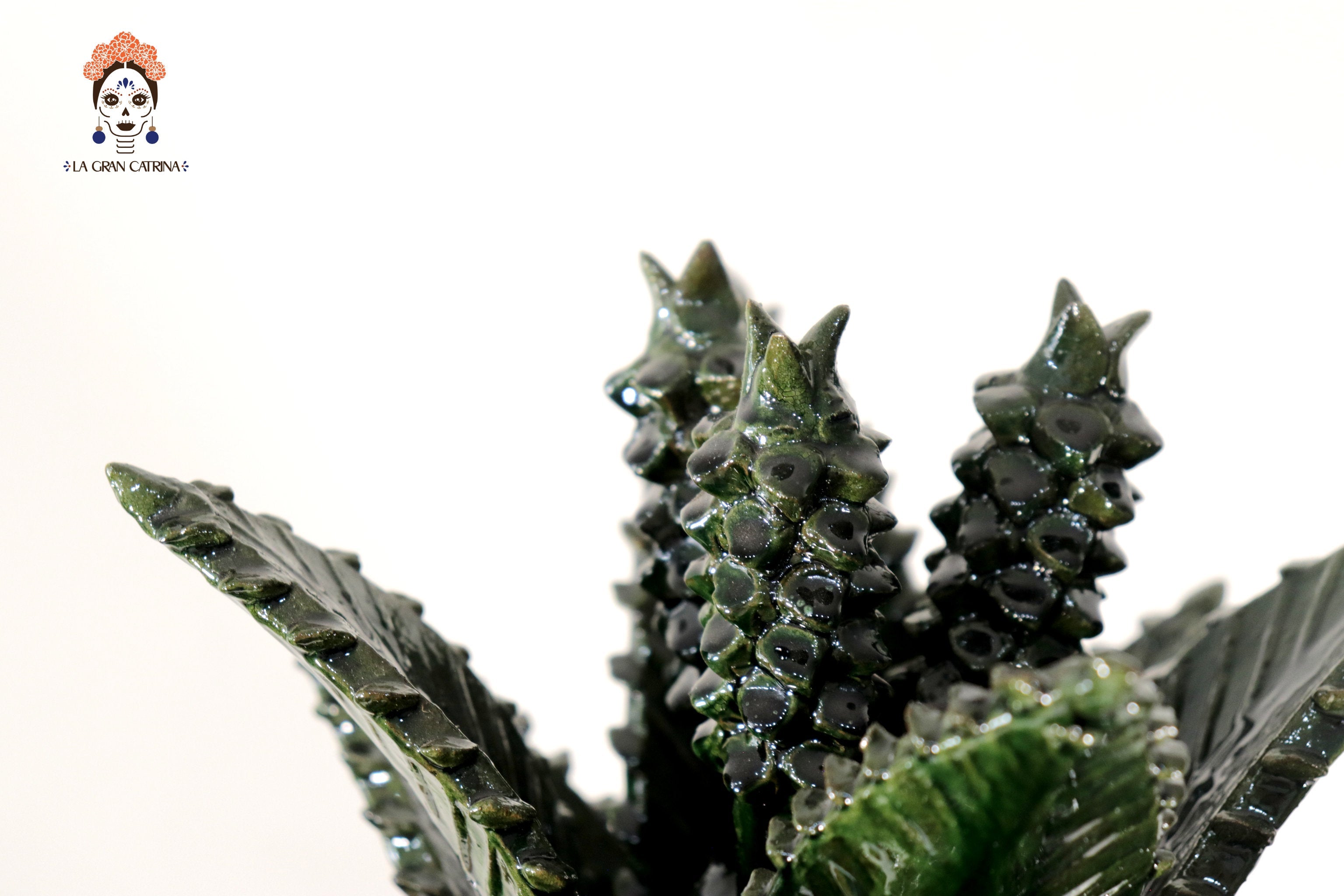 Michoacán Clay Pineapple - 27.5 in. - Green Juan Gtz