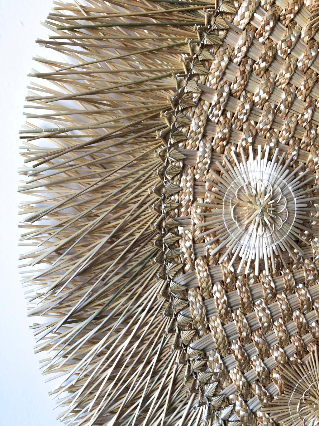 Wheat Straw Wall Circle - Fortaleza - 40 in. Panikua