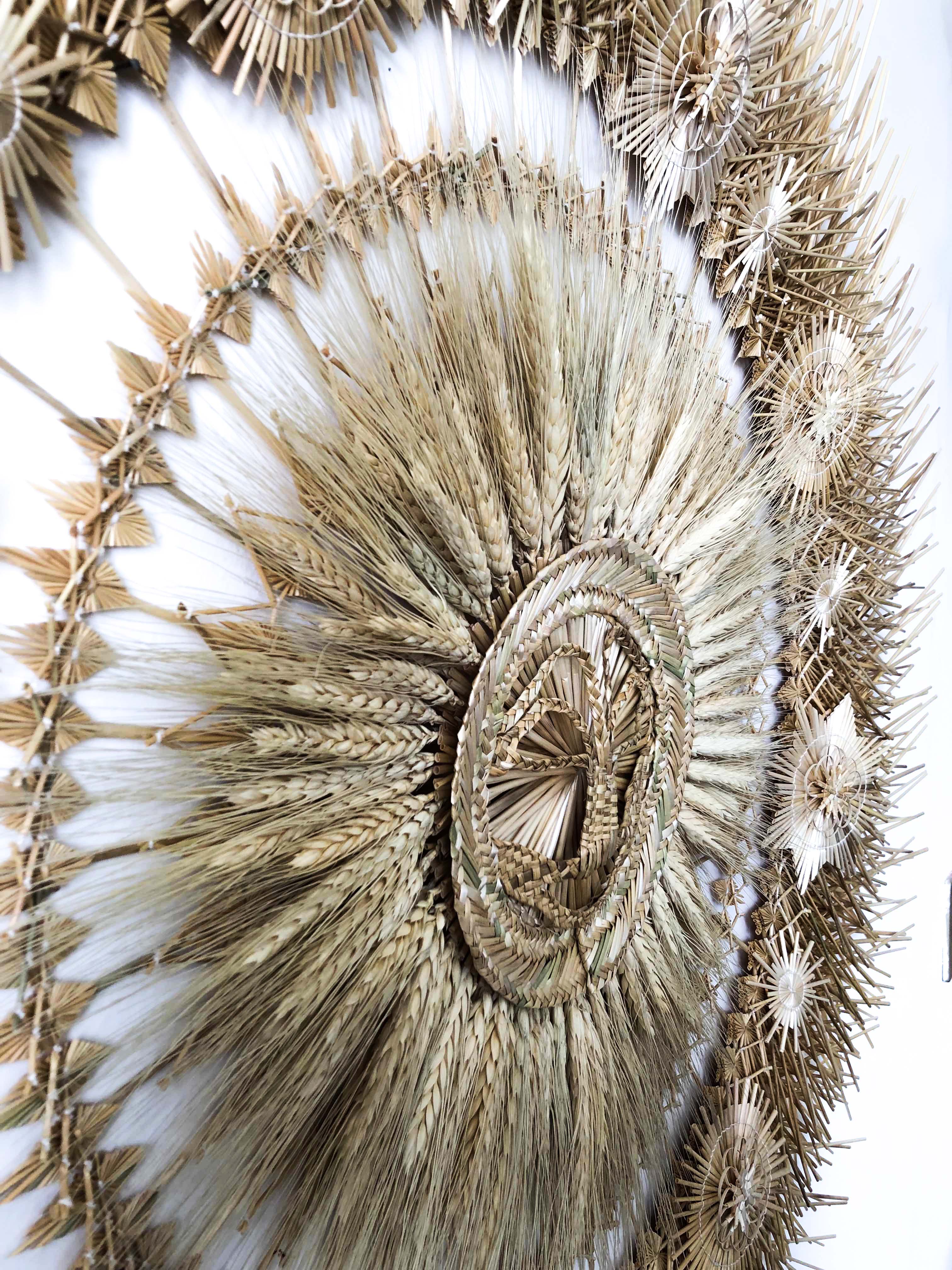 Wheat Straw Wall Circle - Sol - 40 in. Panikua