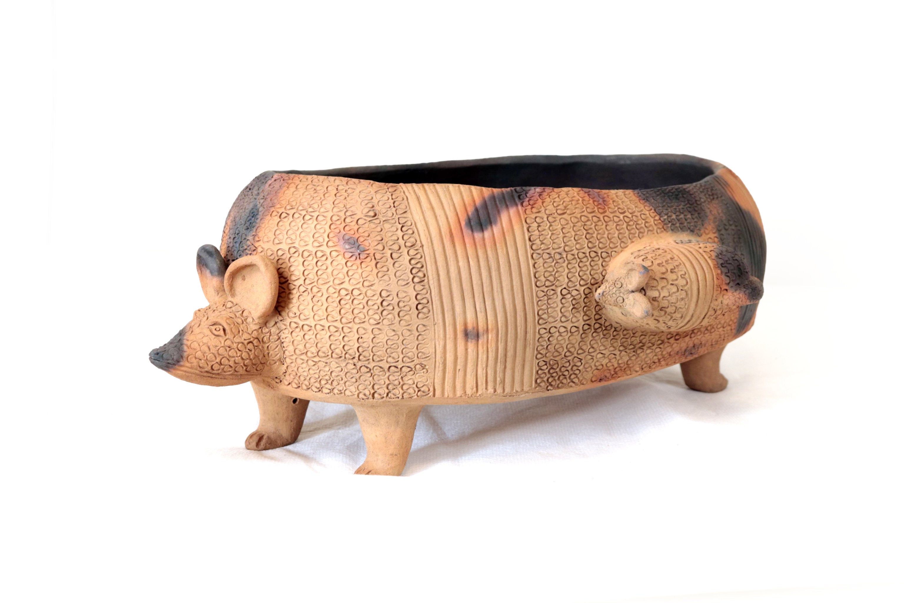 Armadillo of Natural Clay - 24.8 in. Zipiajo