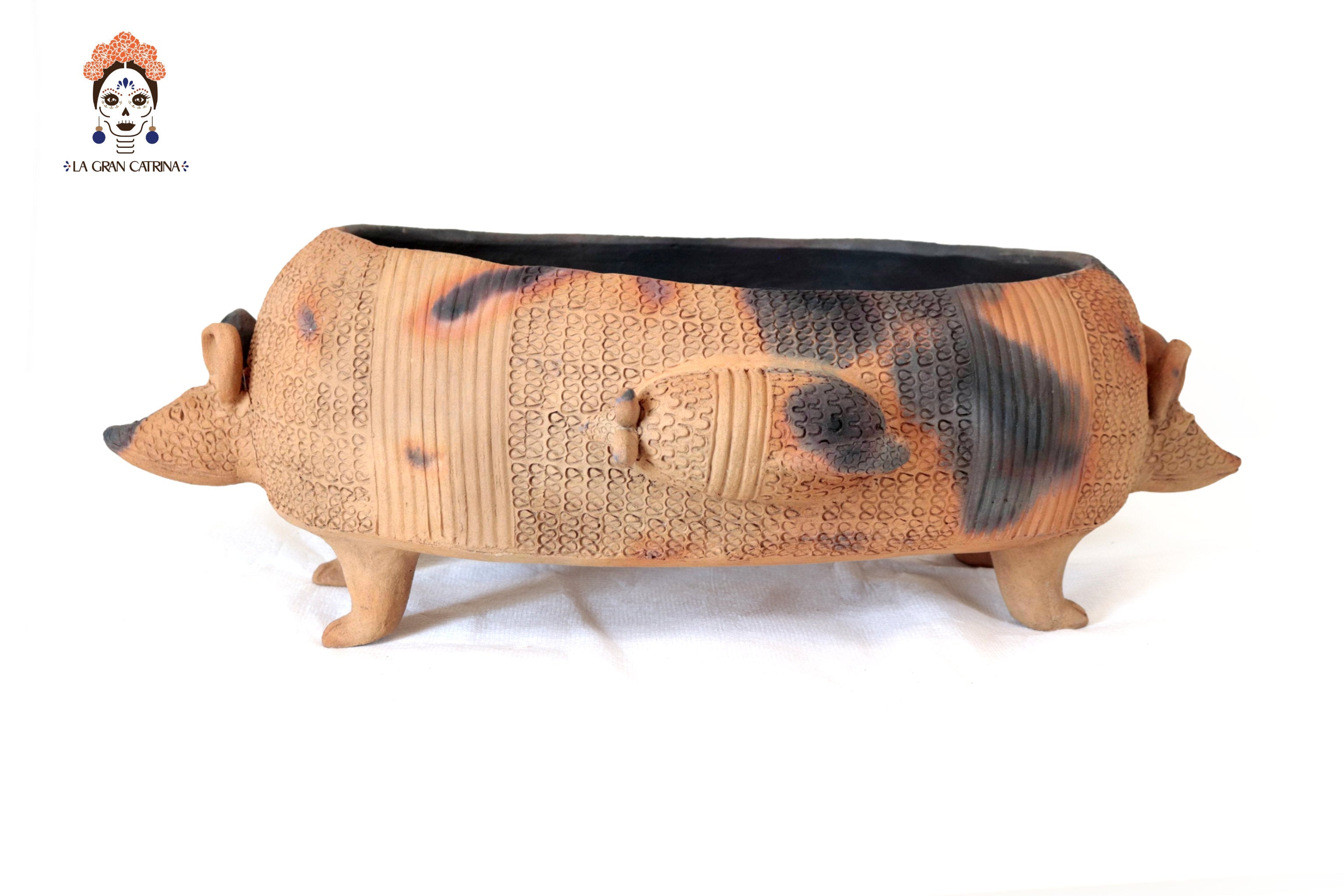 Armadillo of Natural Clay - 24.8 in. Zipiajo