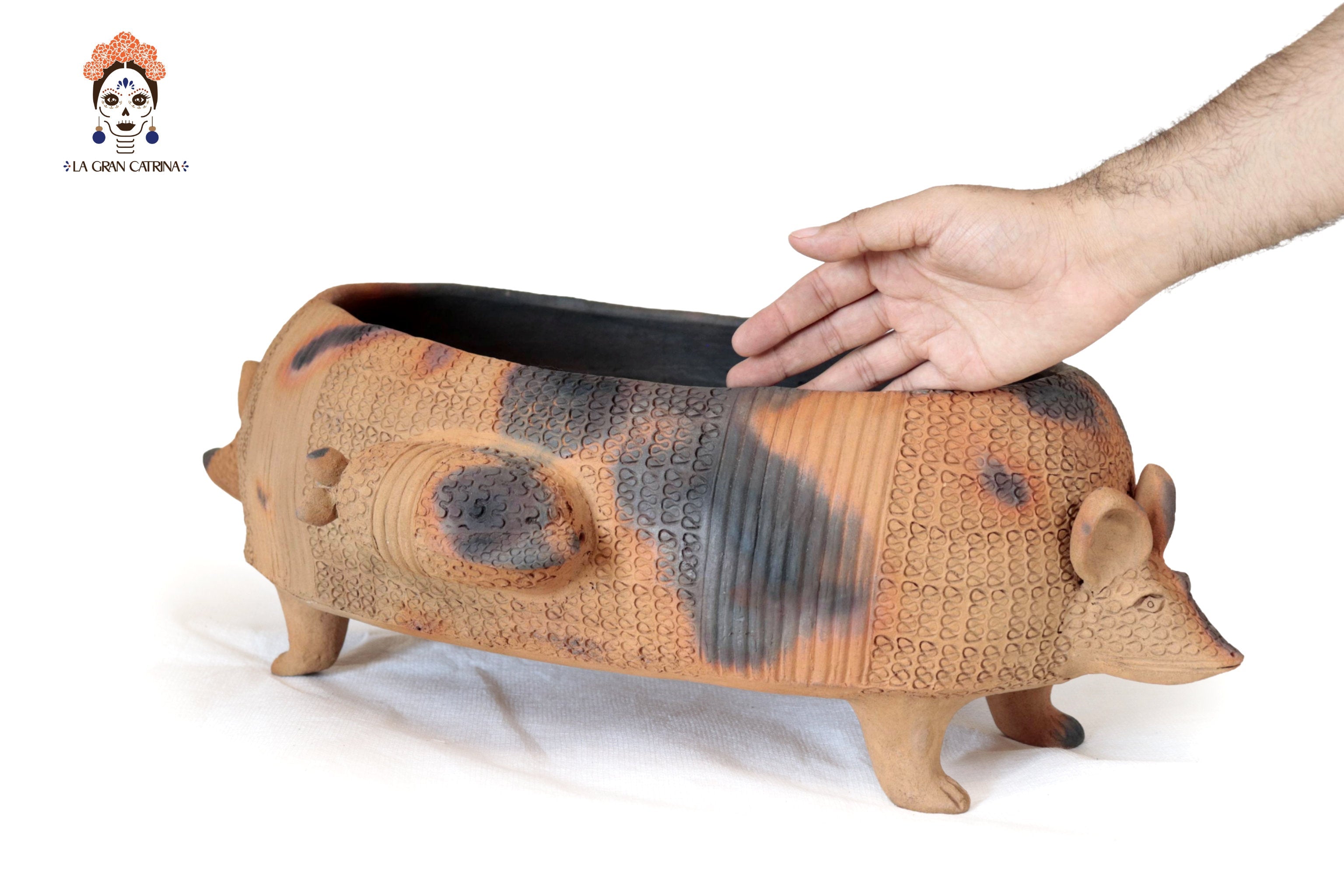 Armadillo of Natural Clay - 24.8 in. Zipiajo