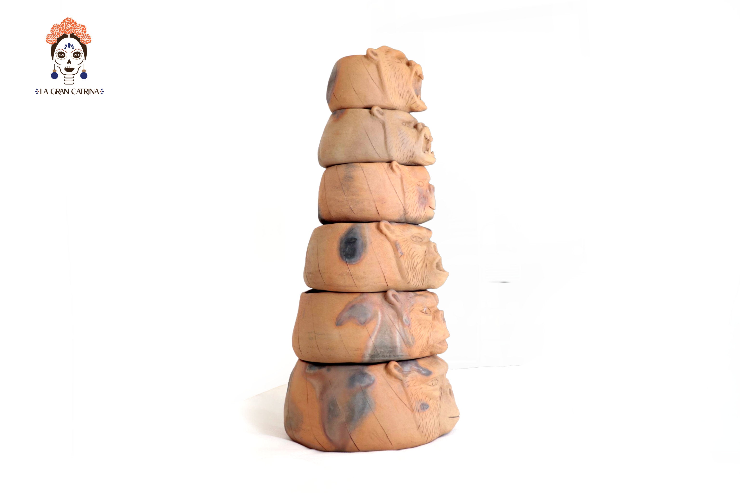 Tower of Gorillas of Natural Clay - 31.4 in. Zipiajo