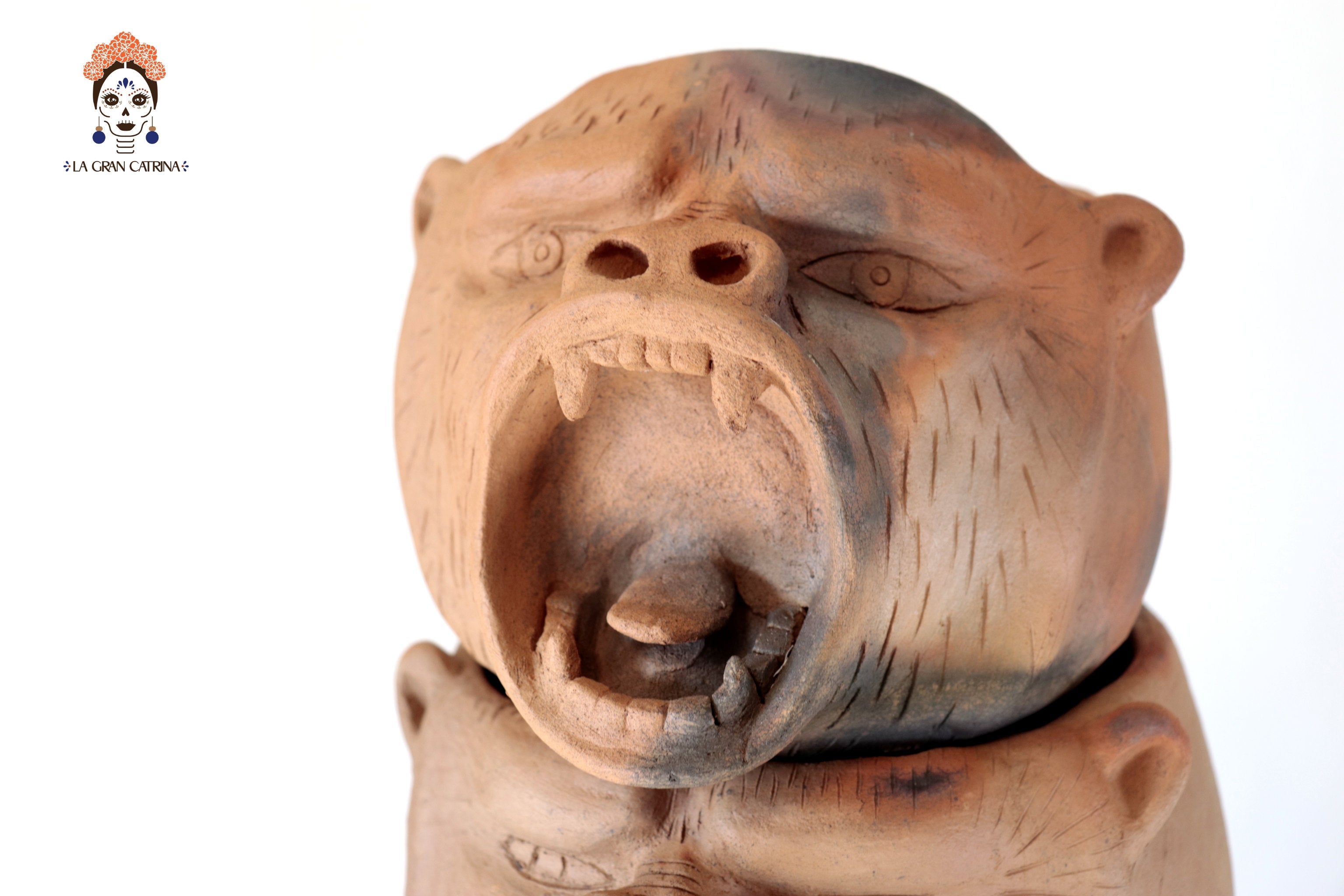 Tower of Gorillas of Natural Clay - 31.4 in. Zipiajo