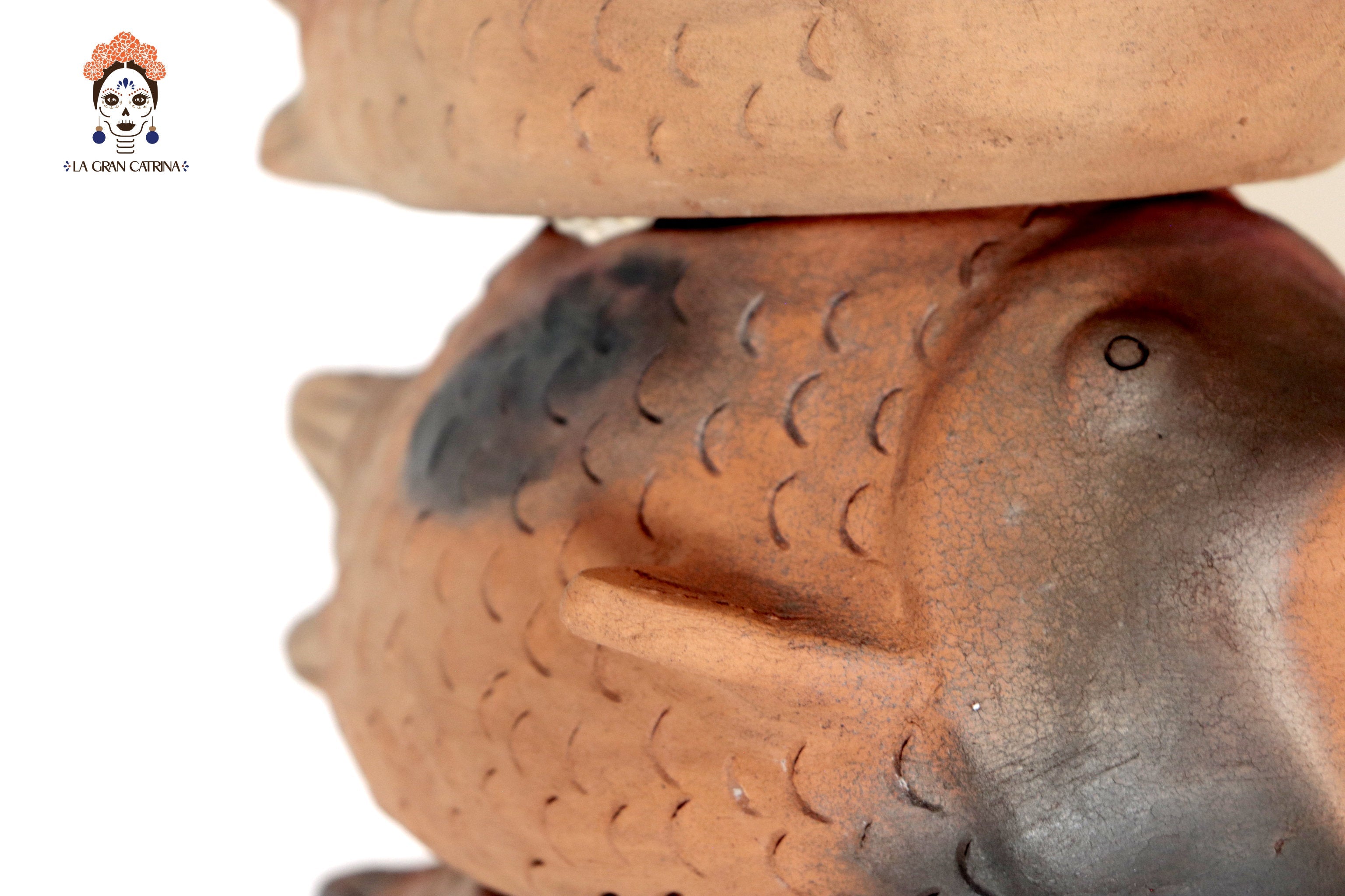 Tower of Fish of Natural Clay - 30.7 in. Zipiajo