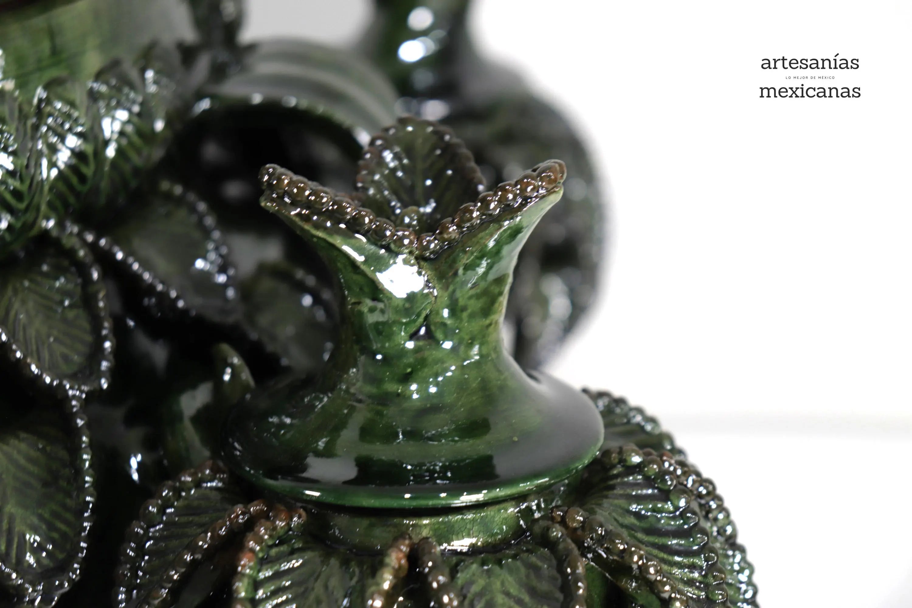 Ponchera green with Leaves vidriada with jarritos Clay - 20 in. Viejitos SJG