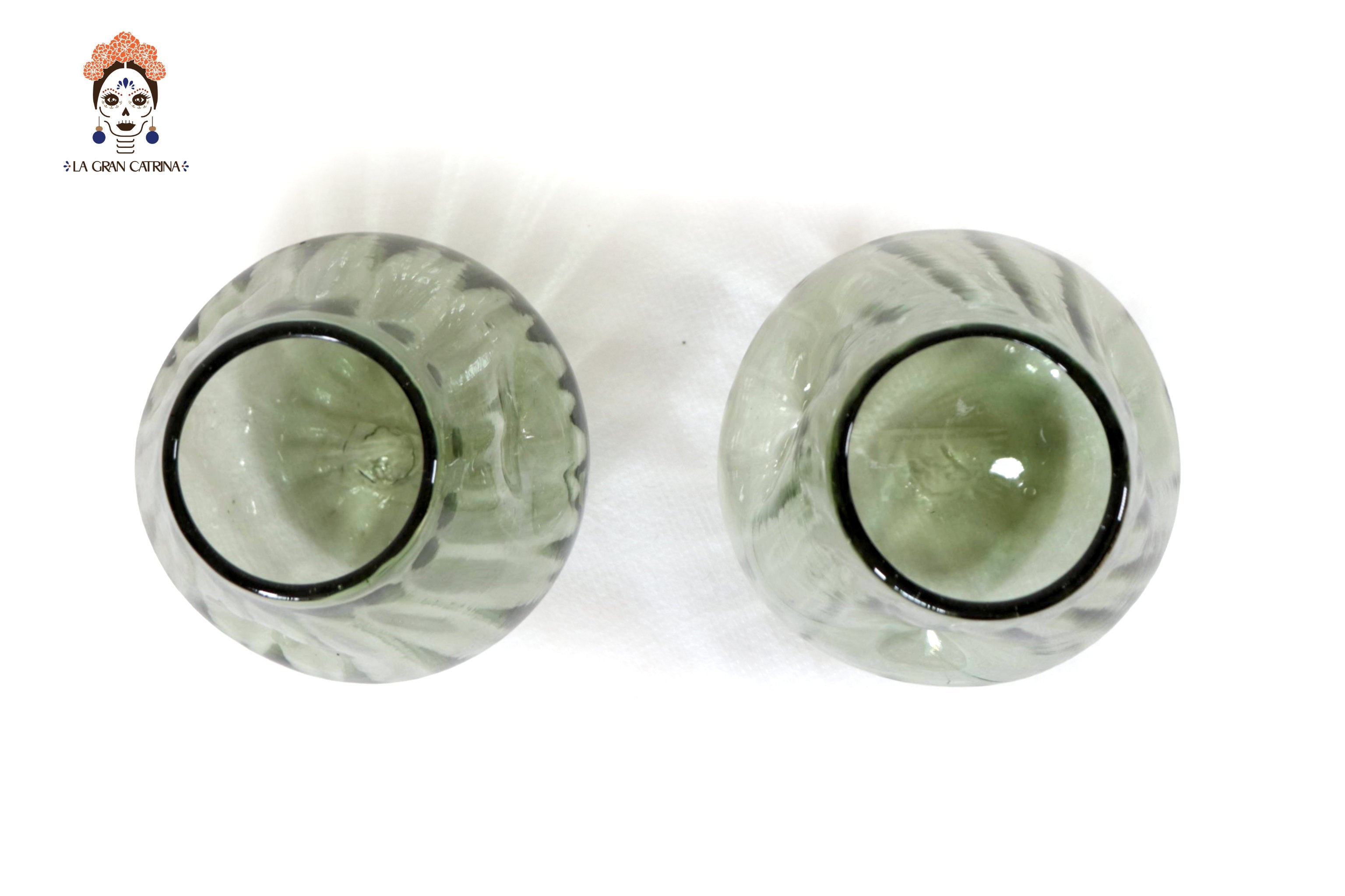 Blown Glass Tumbler Green Oliva 6.6 in. Vidrio Soplado
