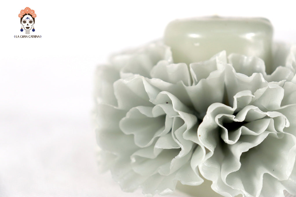 Sculpted Candle - Petals Green Small - 3.9 in. Viviana