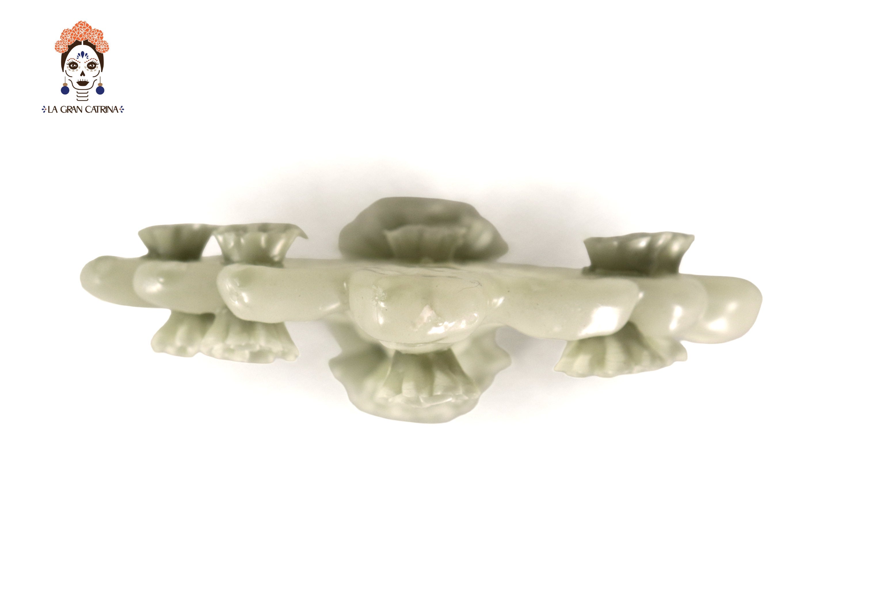 Sculpted Candle - Tree Life Green - 7 in. Viviana